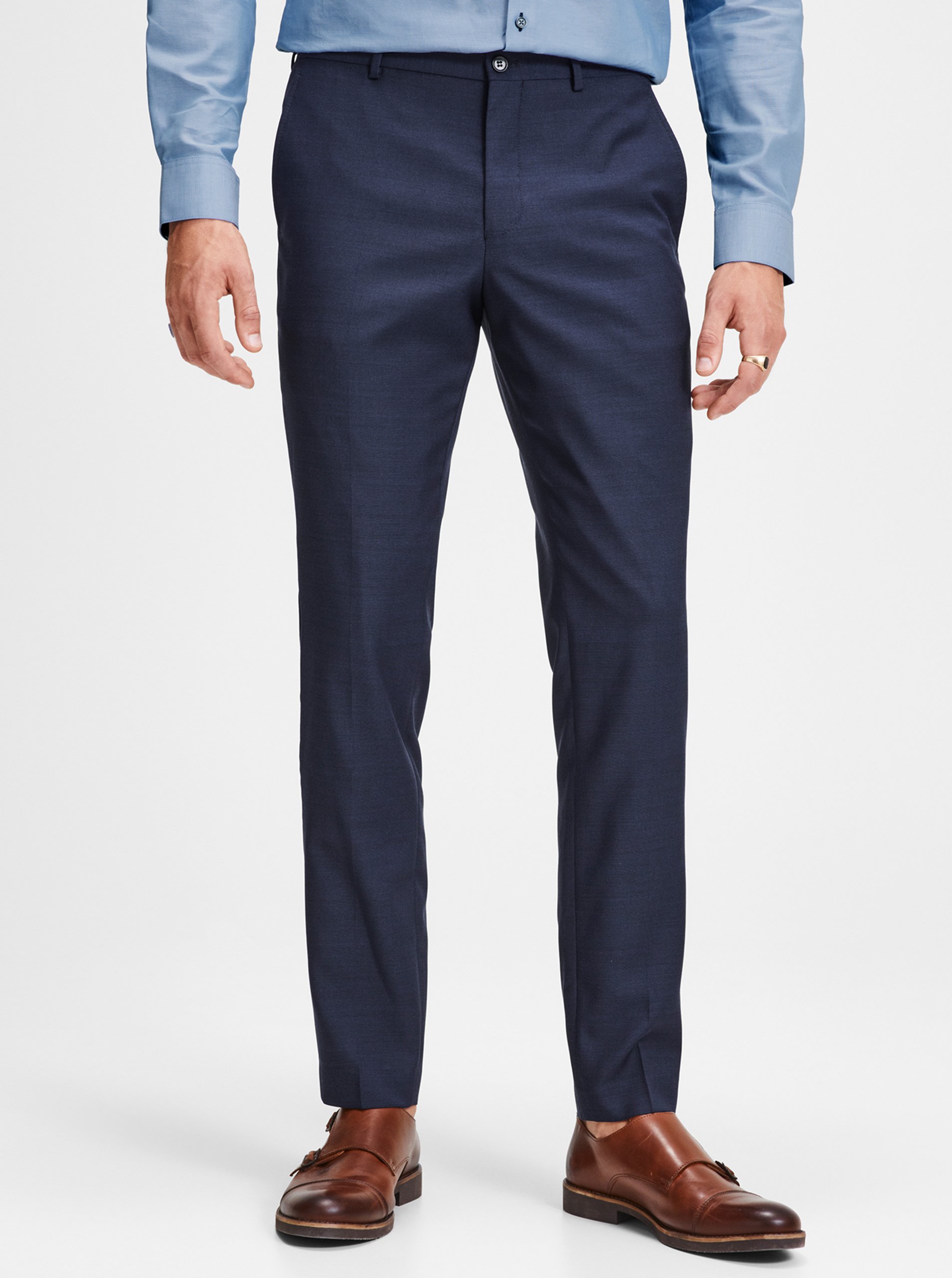 E-shop Tmavě modré oblekové kalhoty s příměsí vlny Jack & Jones Laris