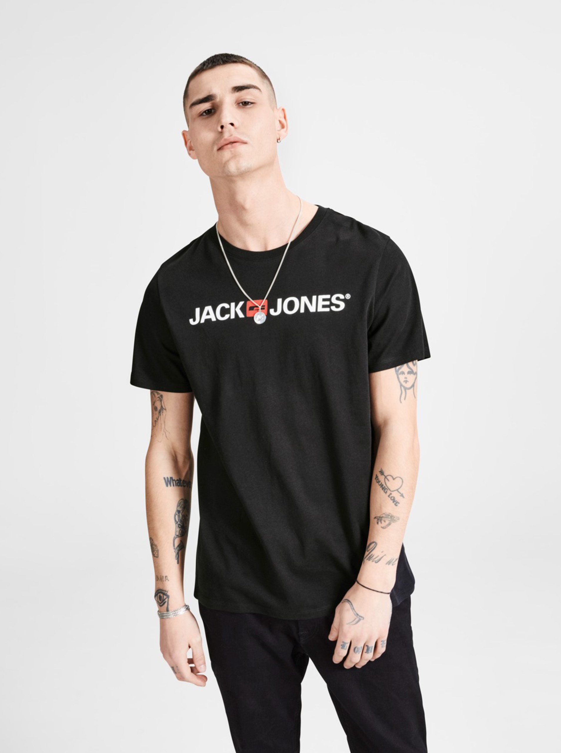 Lacno Čierne tričko s potlačou Jack & Jones