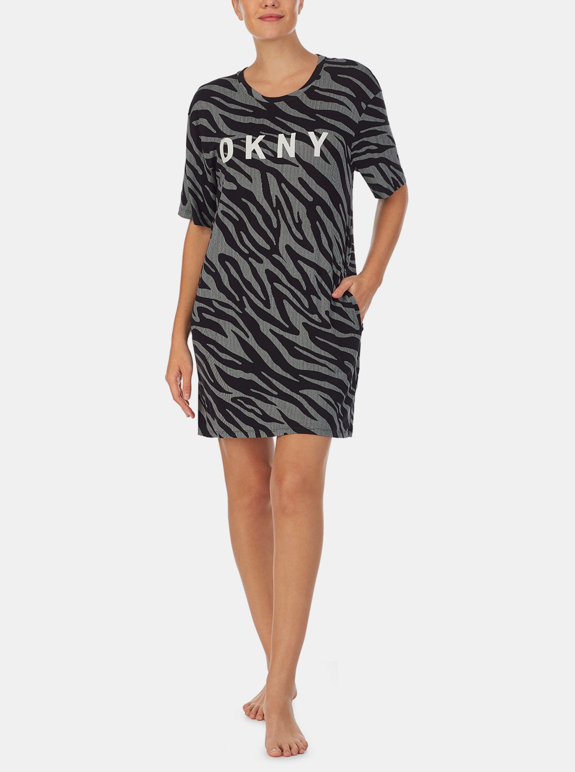 Lacno Čierno-šedá vzorovaná nočná košeľa DKNY