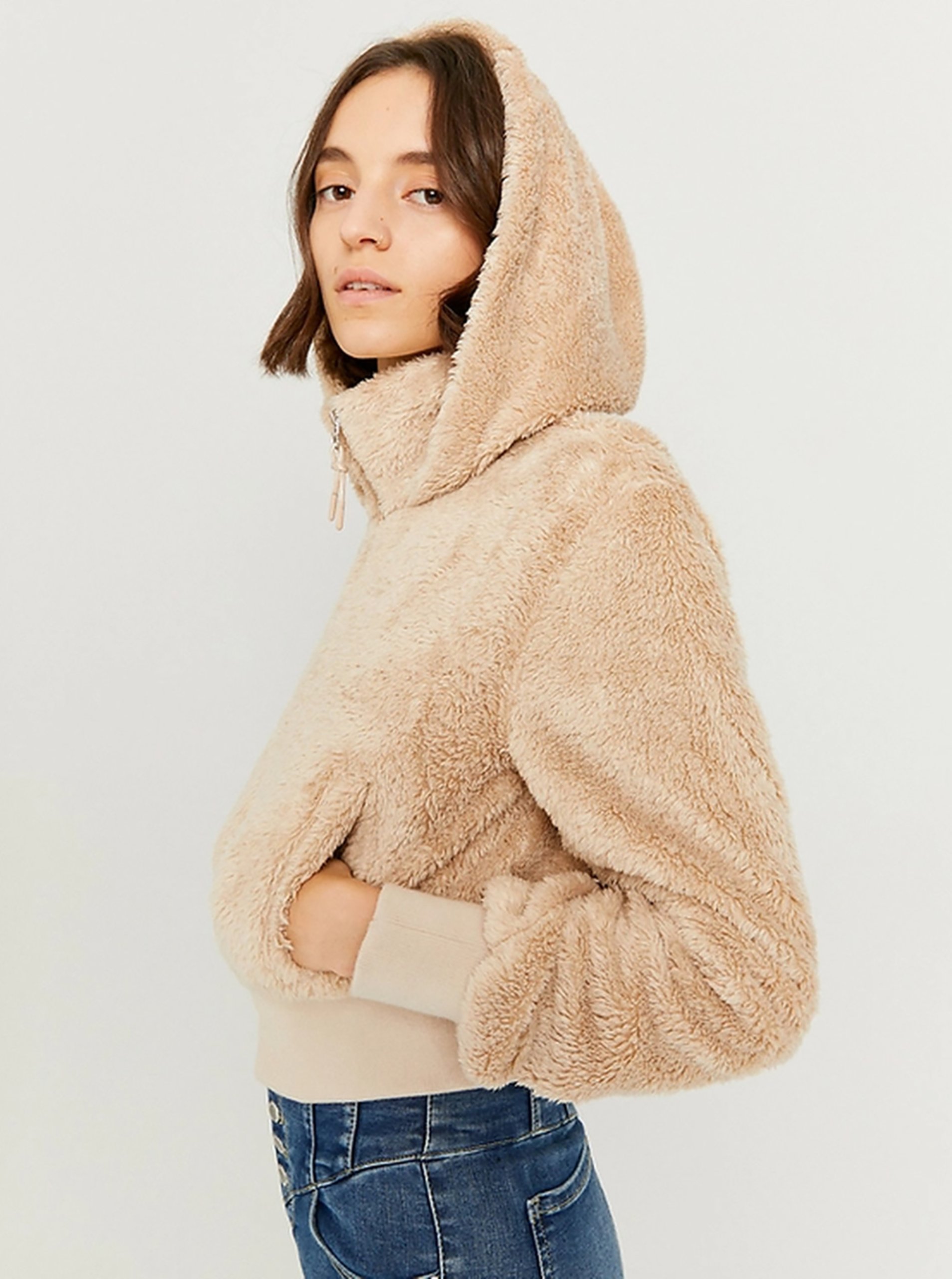 E-shop Béžová bunda z umělého kožíšku TALLY WEiJL
