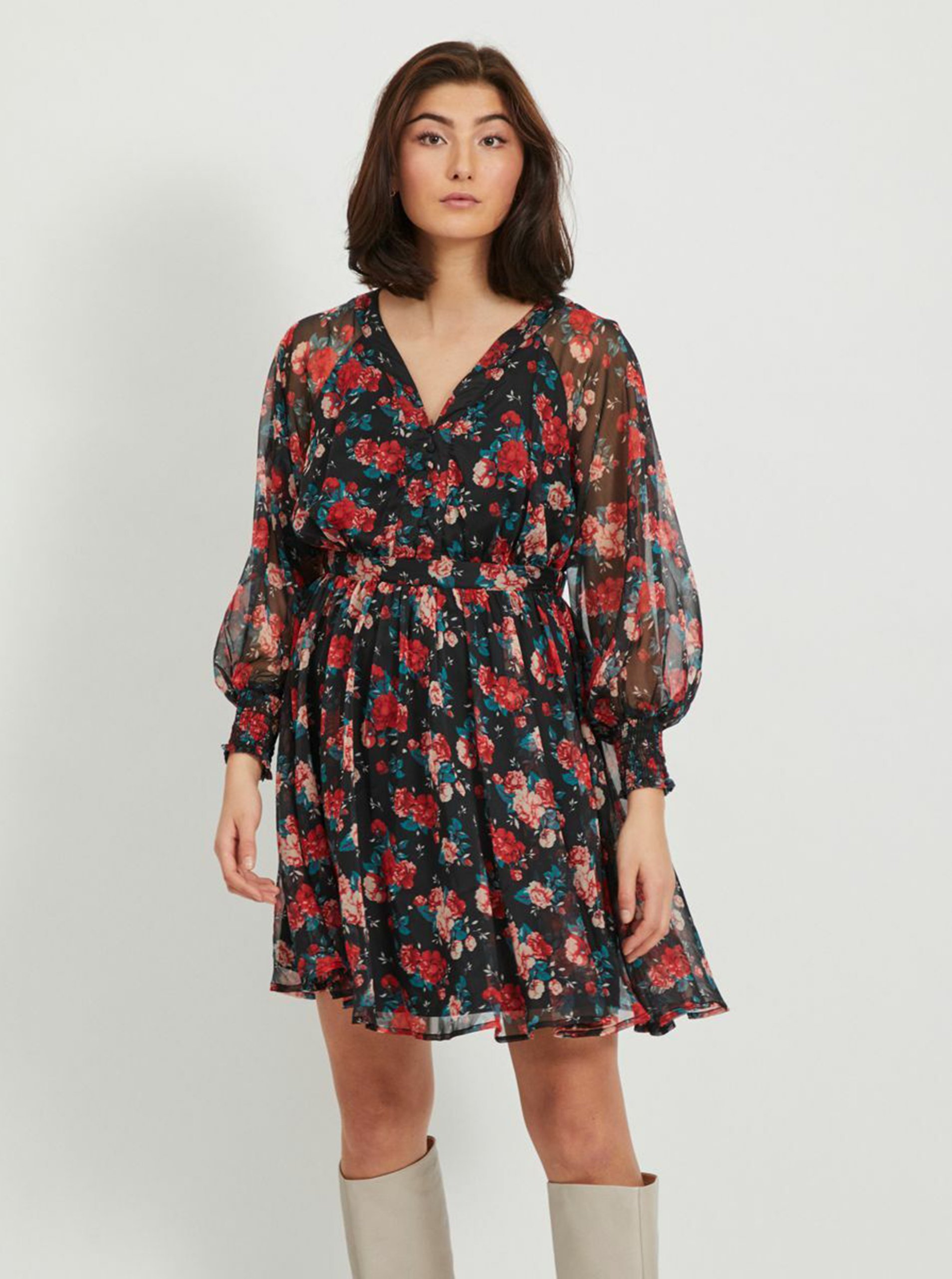 E-shop Černé květované šaty VILA-Brookly