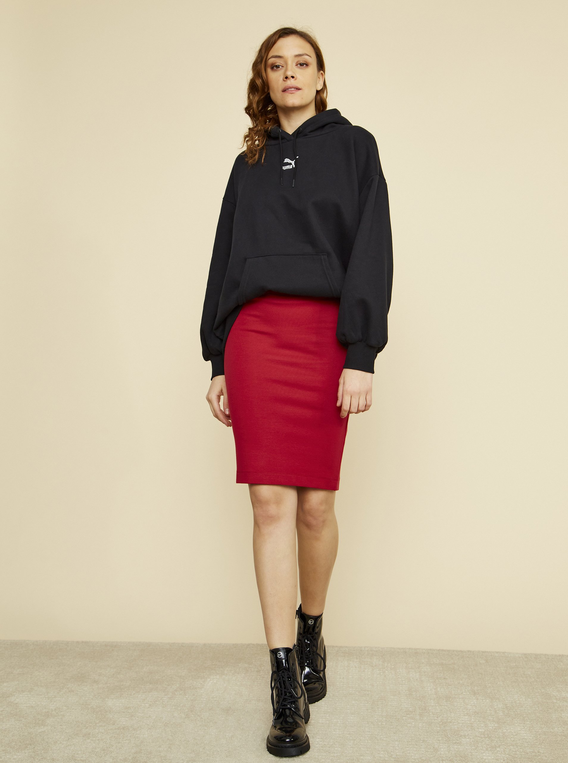 E-shop Červená púzdrová sukňa ZOOT Victoria