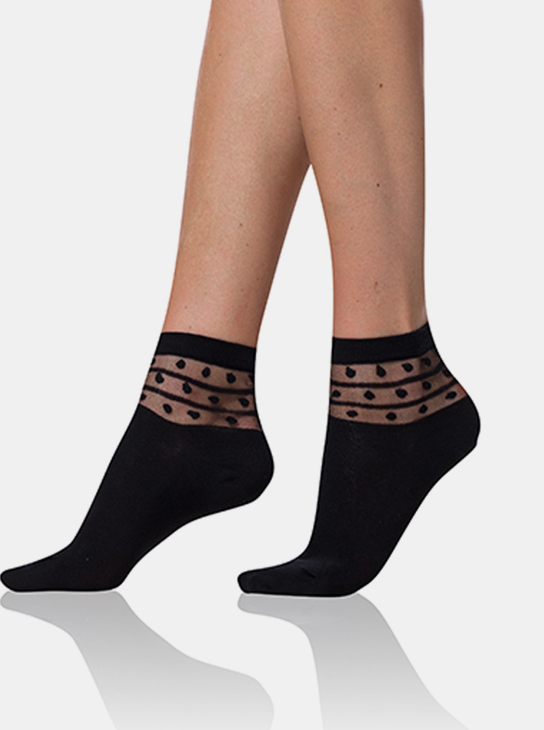 E-shop Černé dámské ponožky s ozdobným detailem Bellinda TRENDY COTTON SOCKS