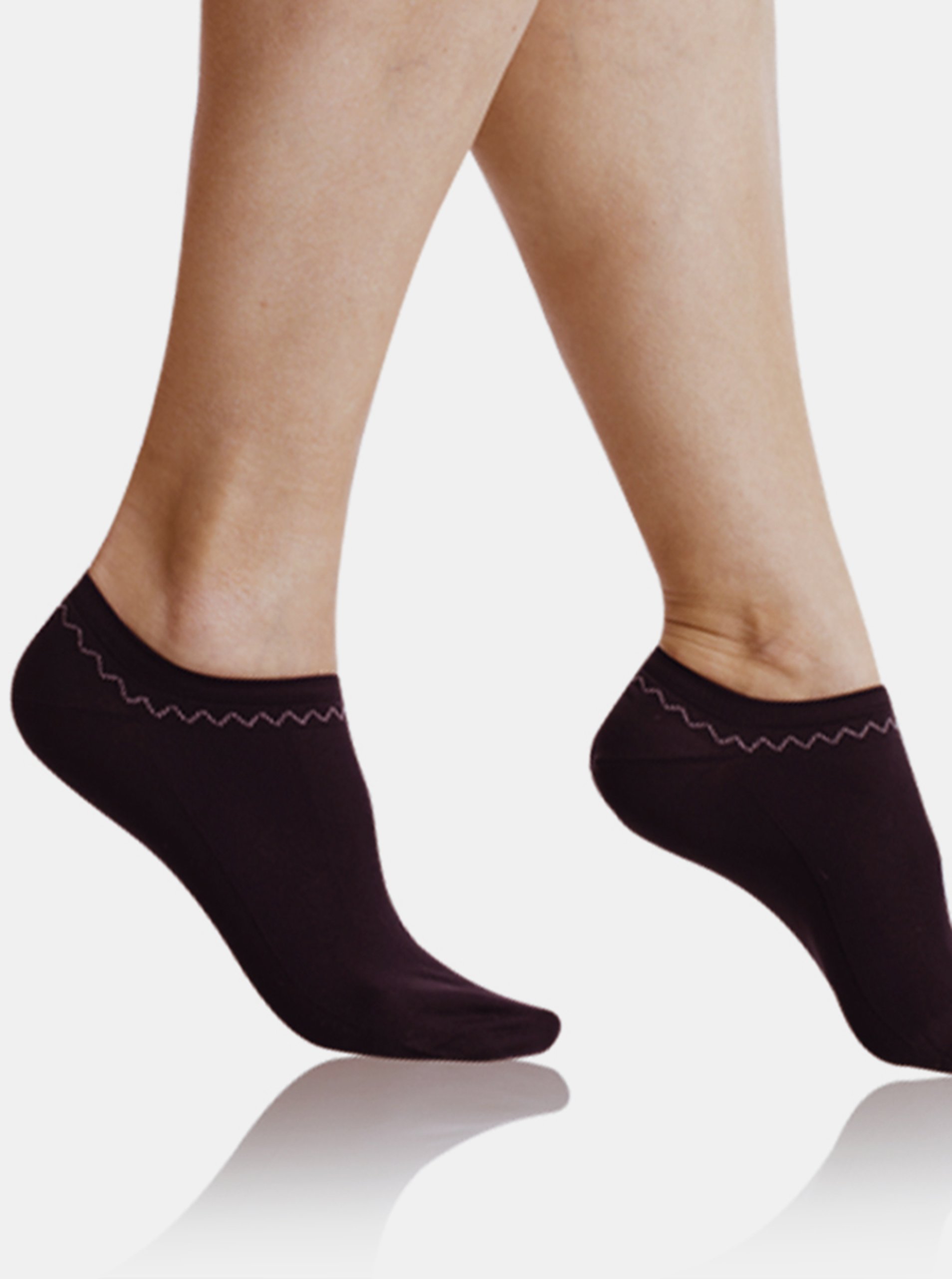 E-shop Černé dámské ponožky Bellinda FINE IN-SHOE SOCKS