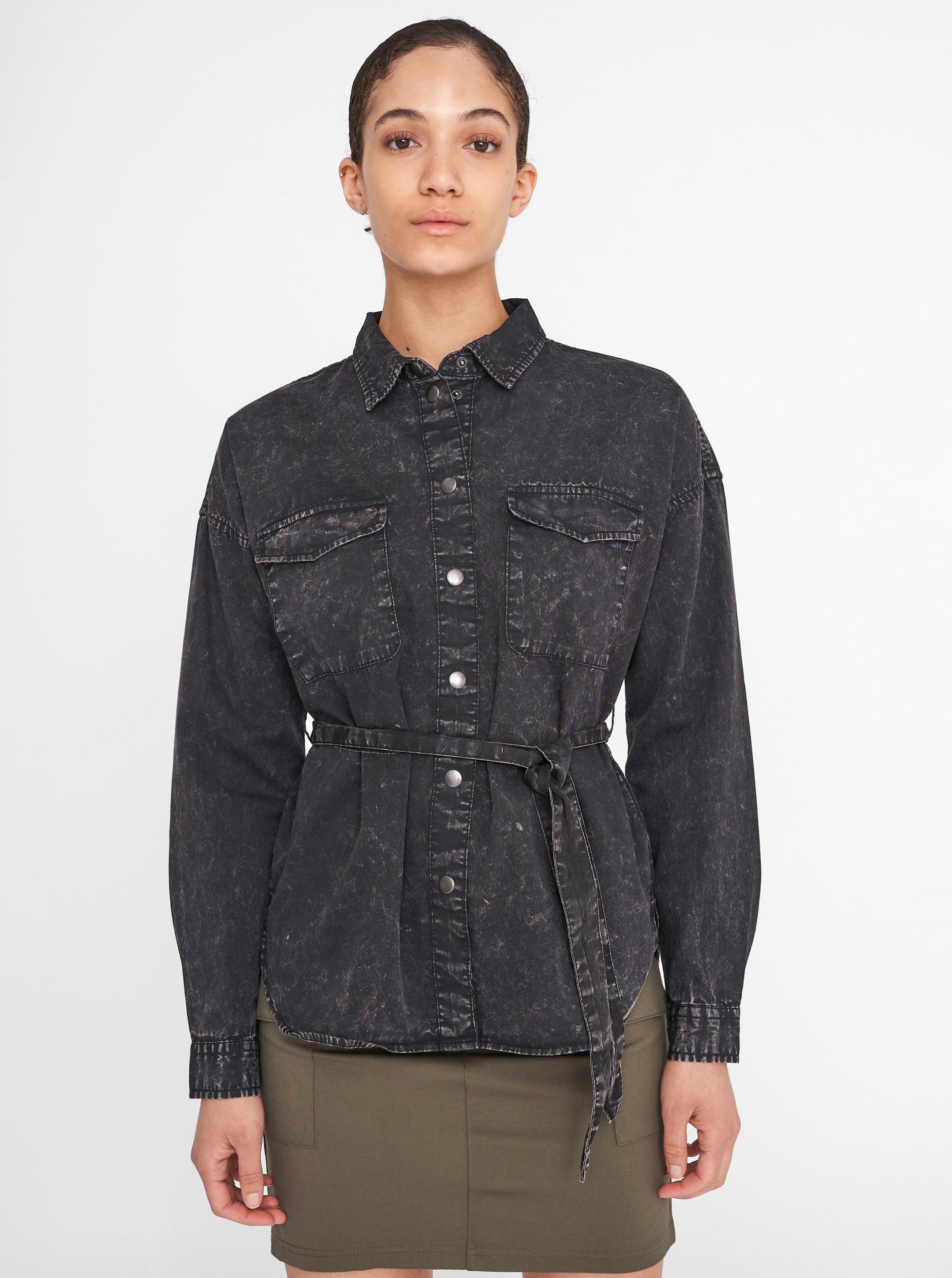 E-shop Černá žíhaná džínová košile se zavazováním Noisy May Sandra