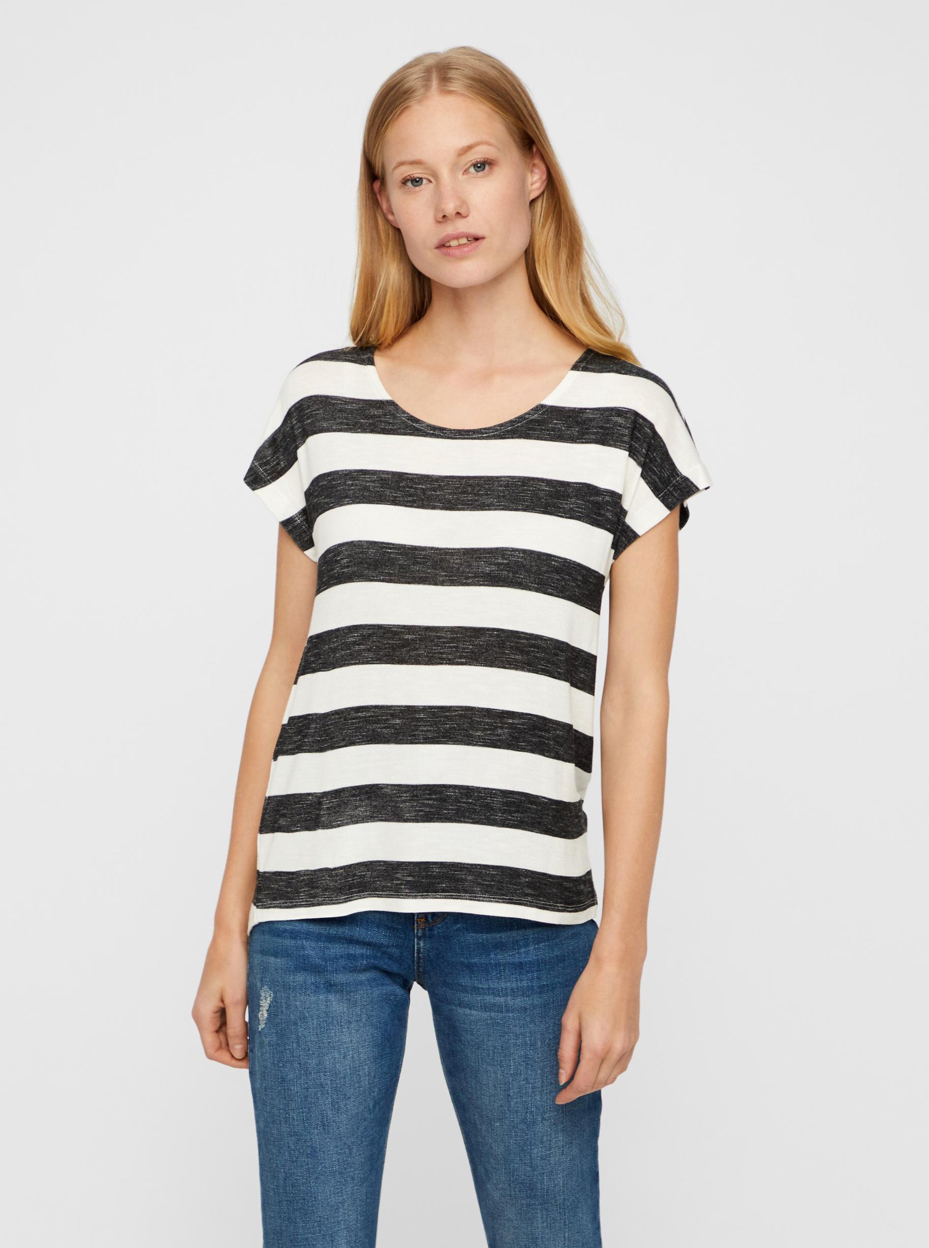Levně Černo-bílé pruhované tričko VERO MODA Wide Stripe