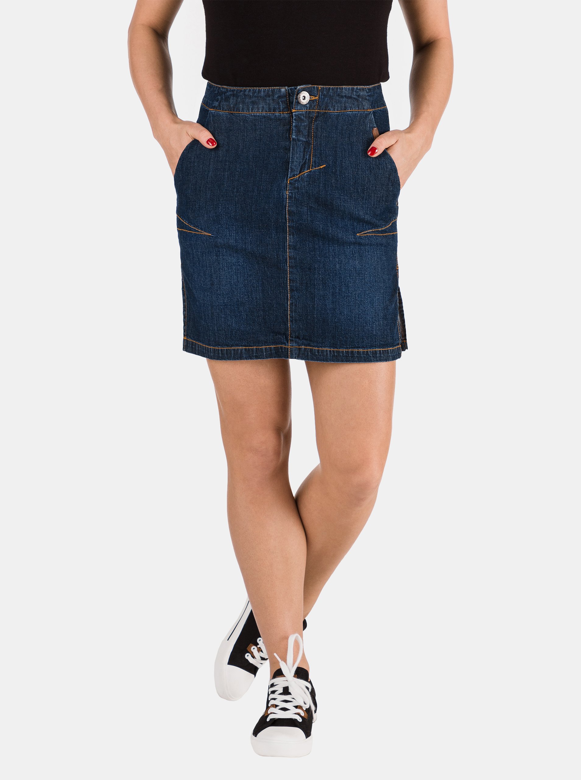 E-shop Tmavě modrá dámská džínová pouzdrová sukně SAM 73