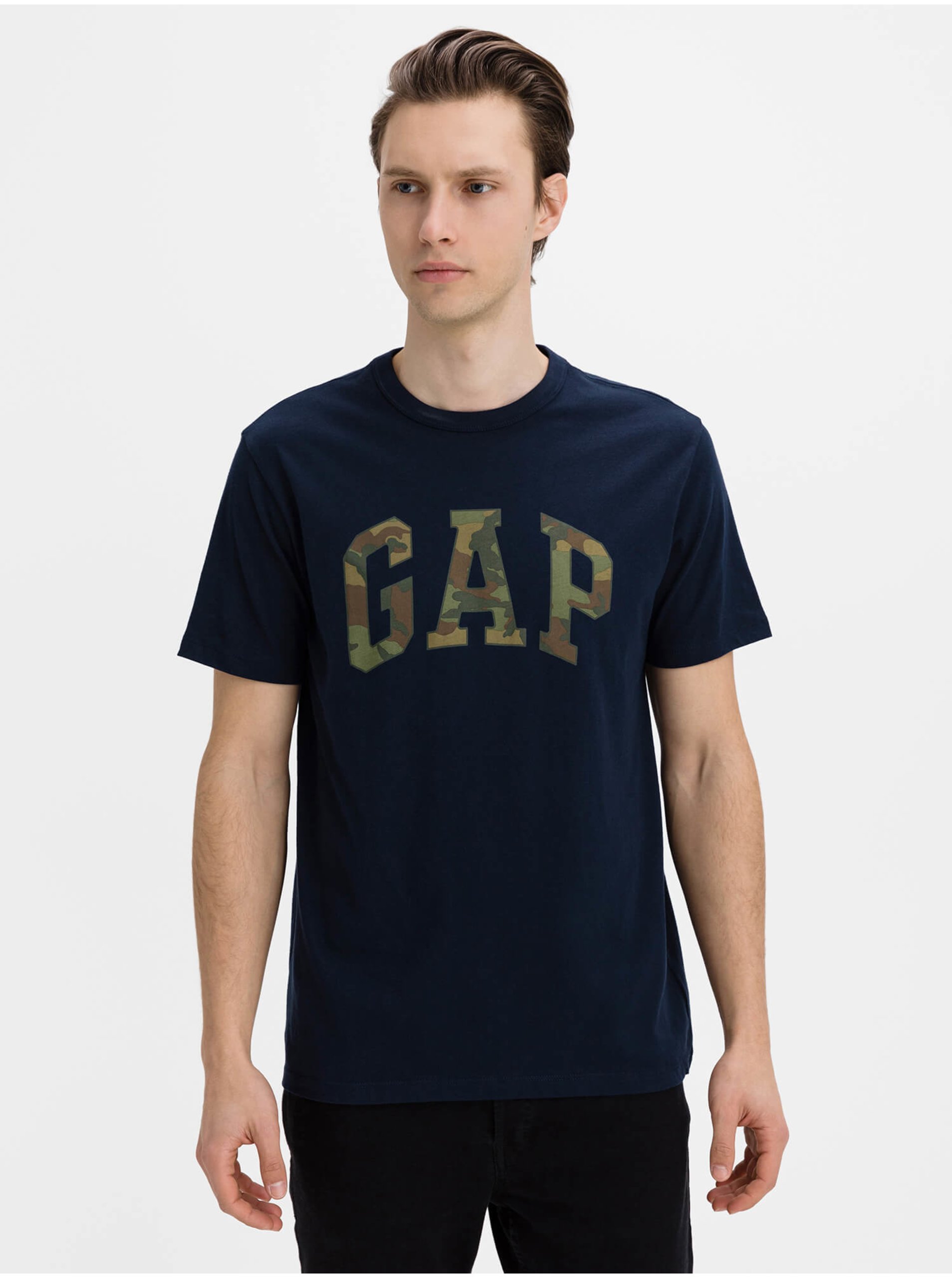 Levně Modré pánské tričko GAP Logo v-ss camo arch tee