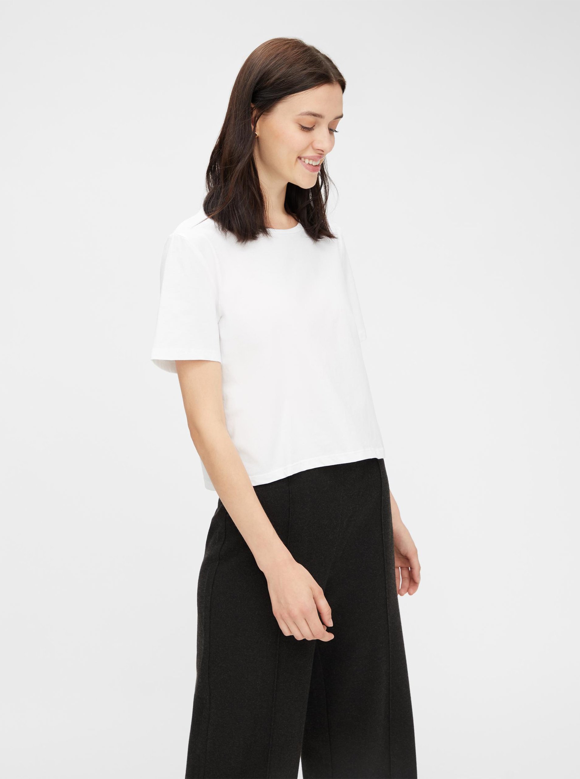 Lacno Biely basic crop top Pieces Rina