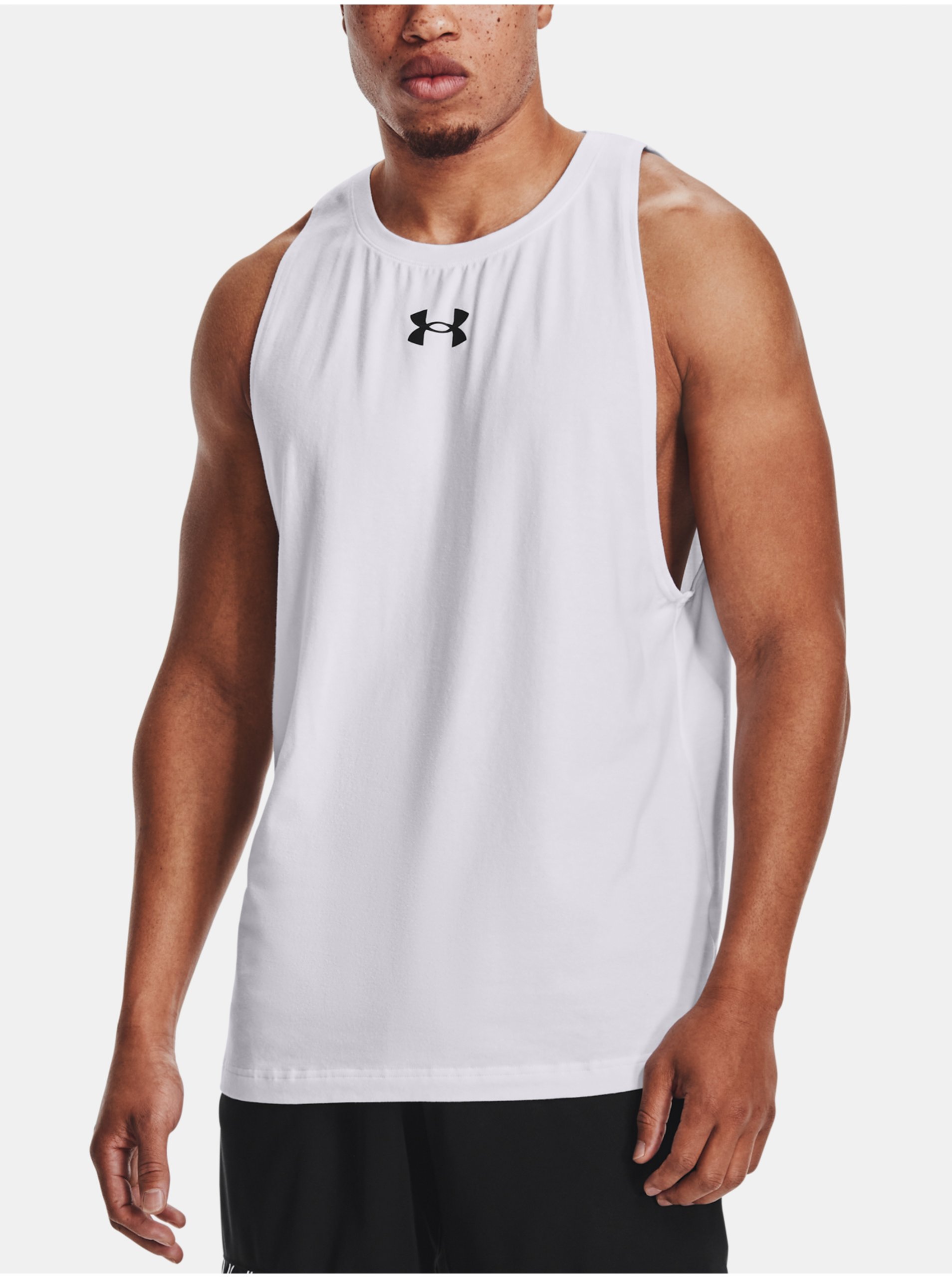 Levně Tílko Under Armour BASELINE COTTON TANK - bílá