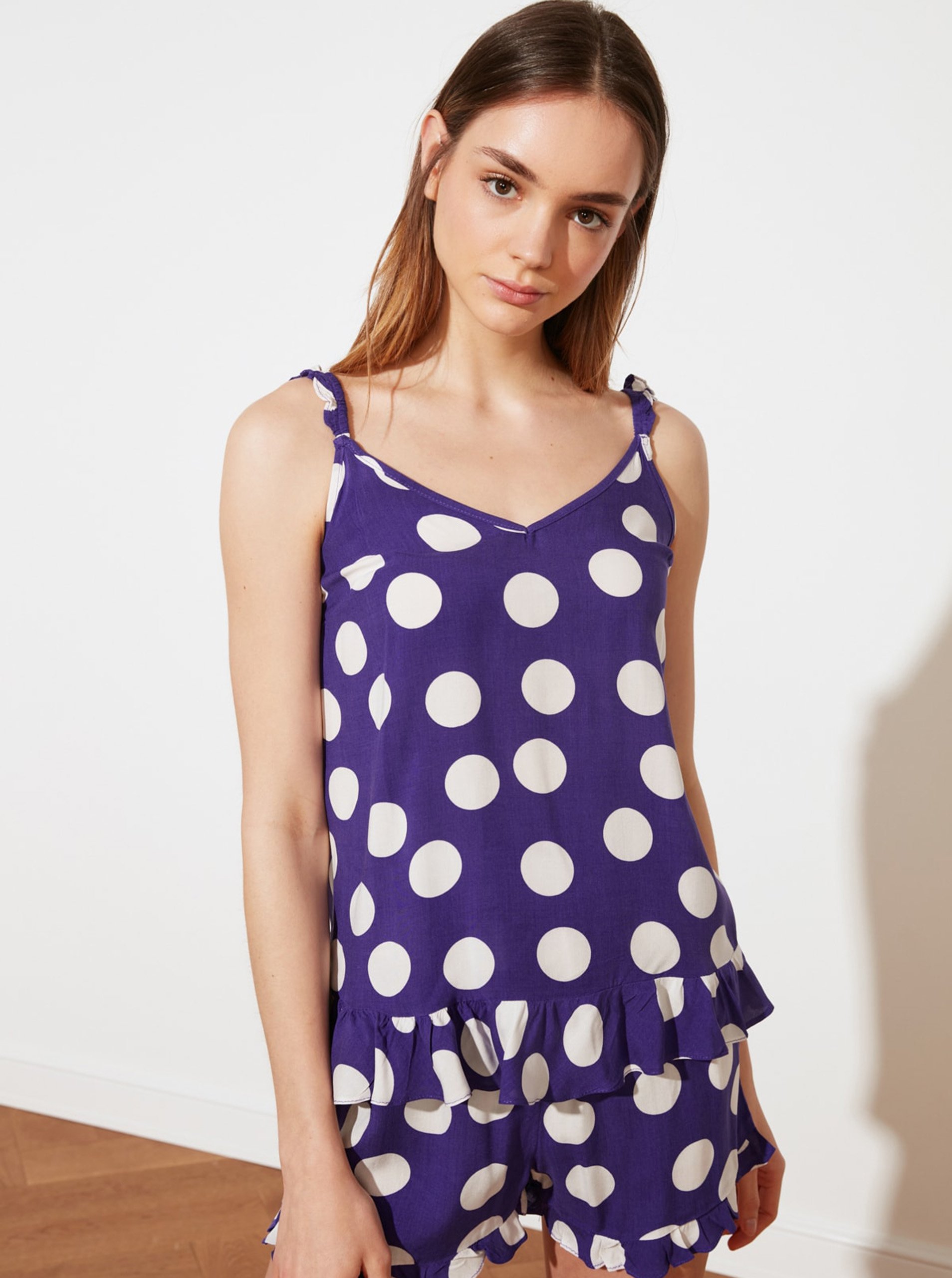 E-shop Fialové dámské puntíkované pyžamo Trendyol