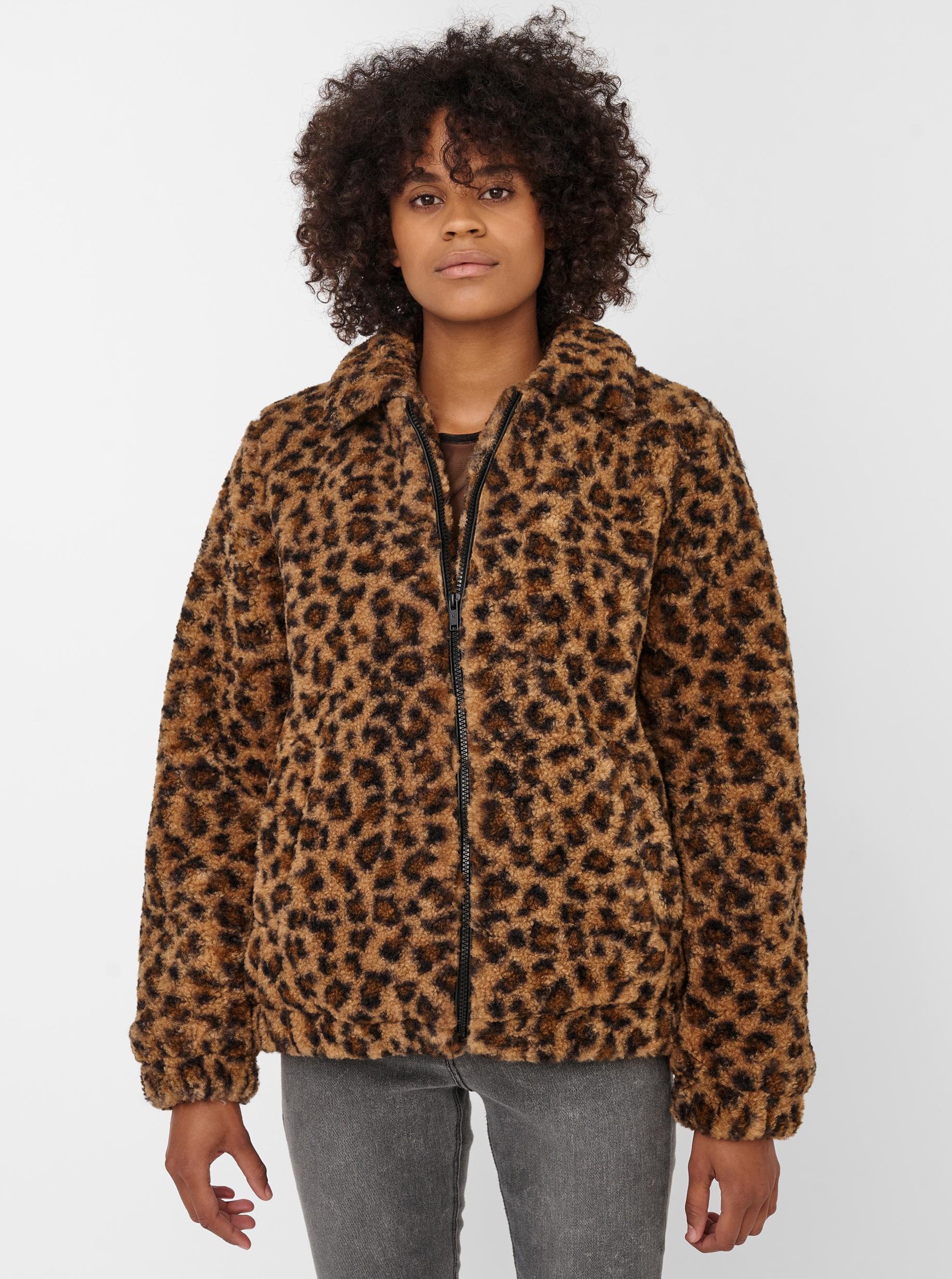 Levně Hnědá bunda s leopardím vzorem a umělým kožíškem Noisy May Gabi