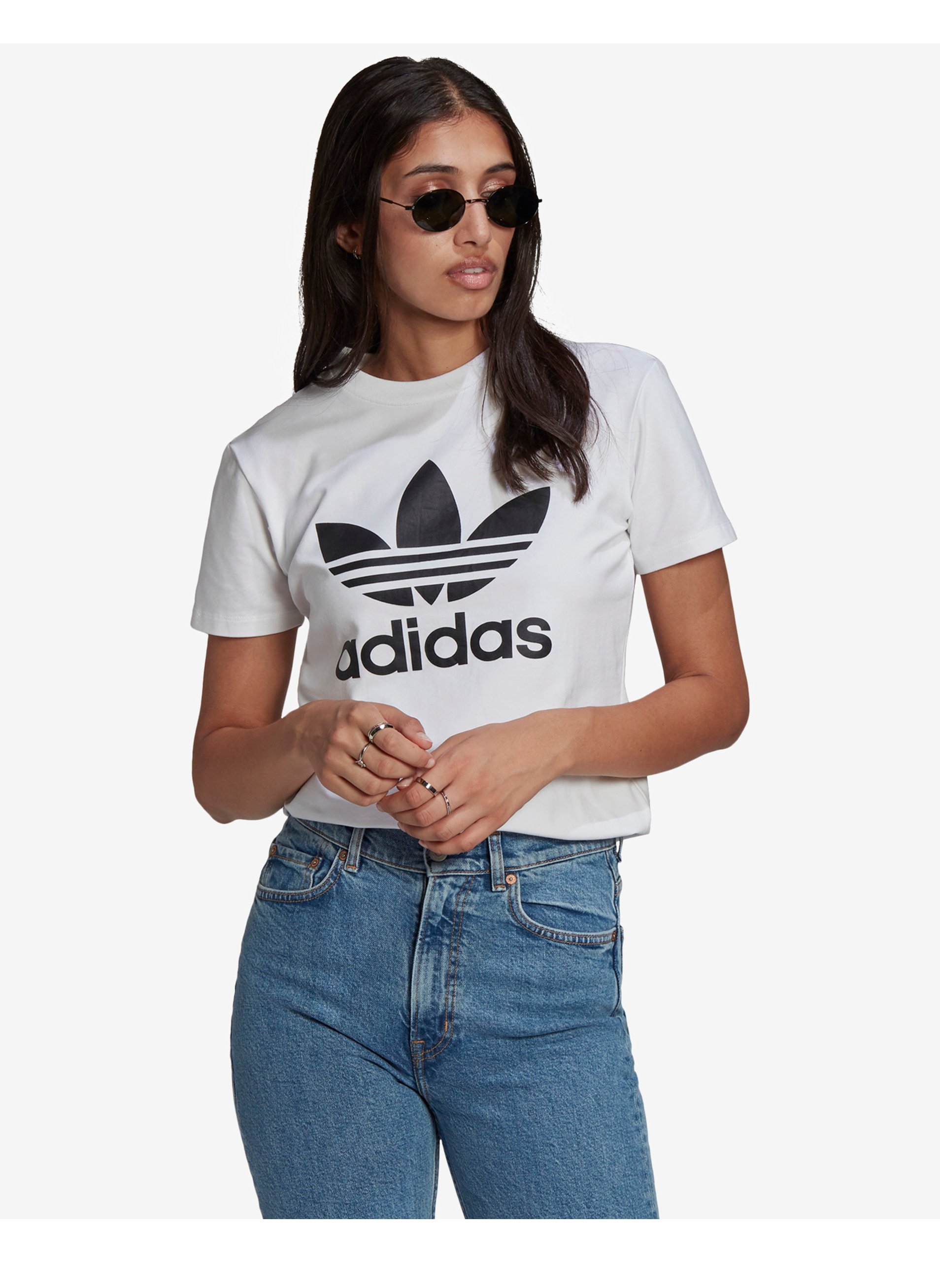 Levně Bílé dámské tričko adidas Originals