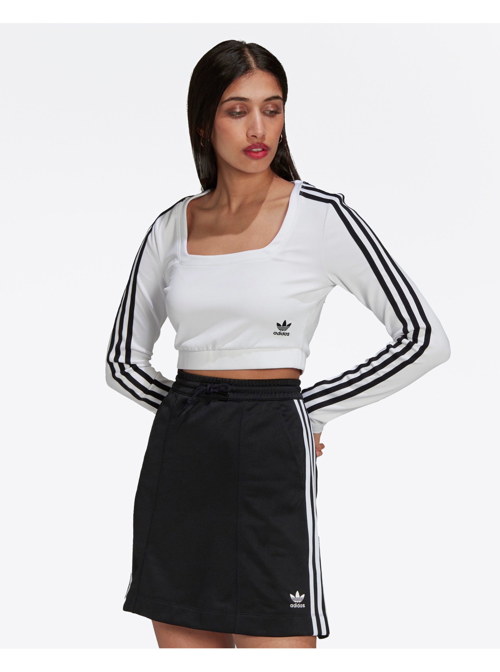 Lacno Tričká s dlhým rukávom pre ženy adidas Originals - biela