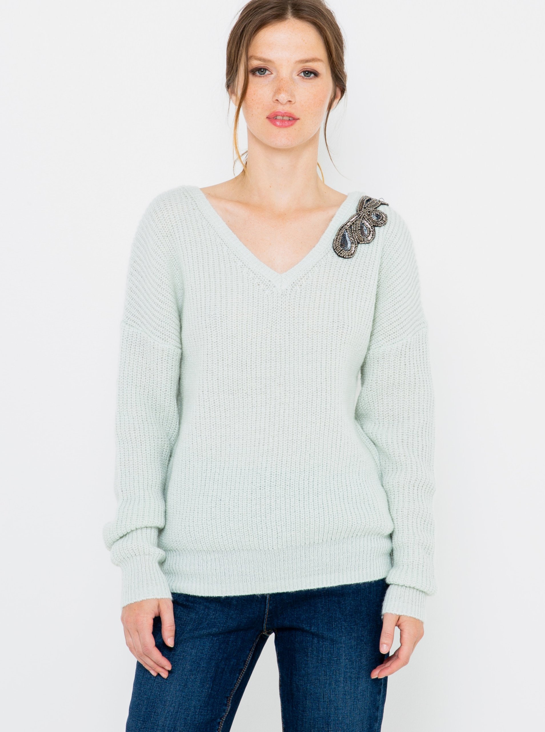 E-shop Svetlomodrý sveter s prímesou vlny CAMAIEU