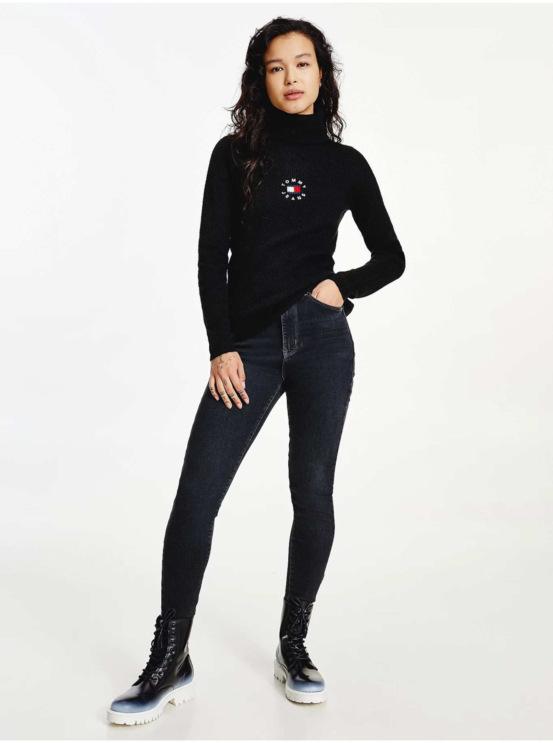 Lacno Tričká s dlhým rukávom pre ženy Tommy Jeans - čierna