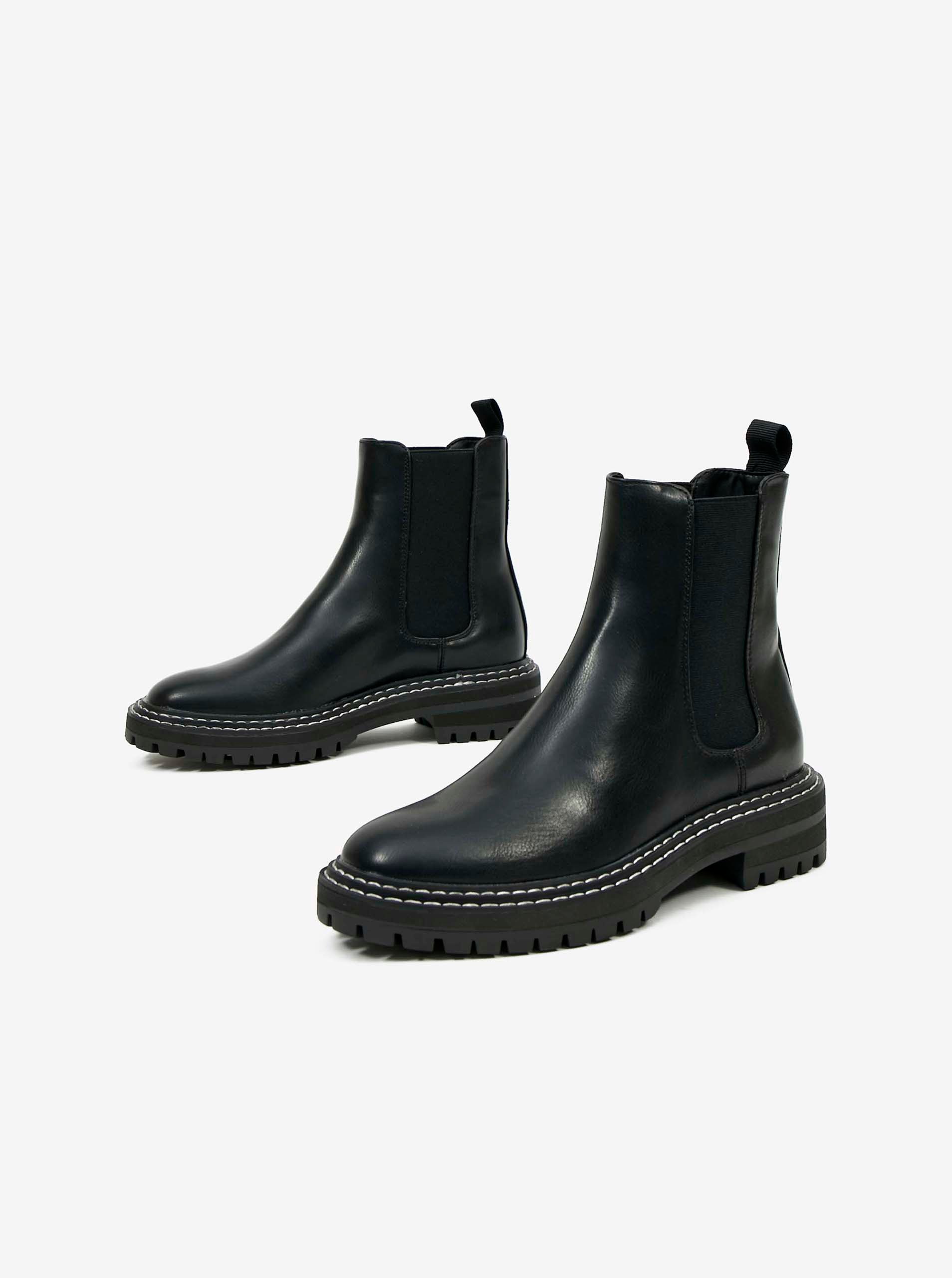 E-shop Čierne dámske chelsea topánky ONLY Beth