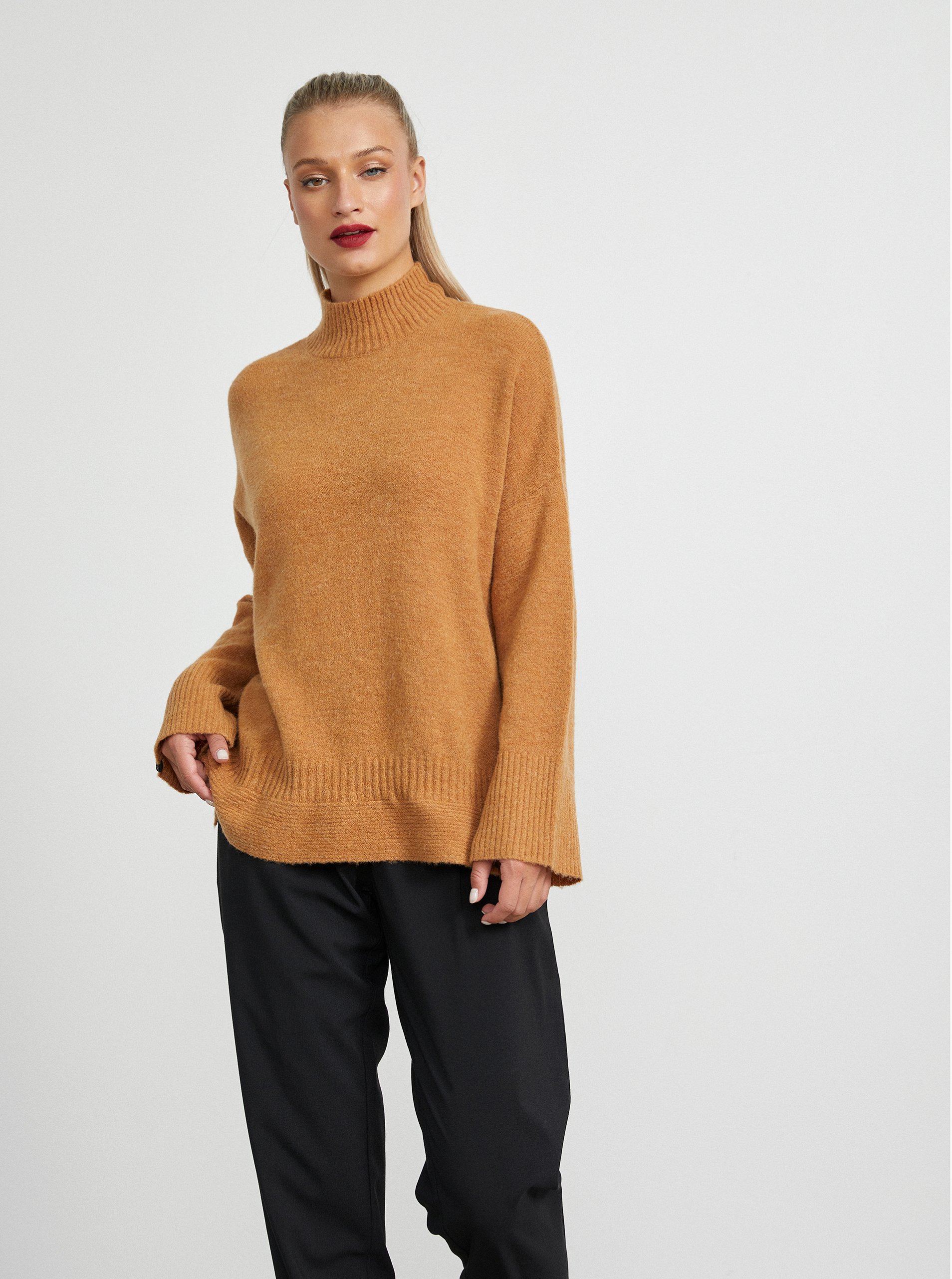 E-shop Hnědý dámský volný svetr s příměsí vlny METROOPOLIS by ZOOT.lab Belen