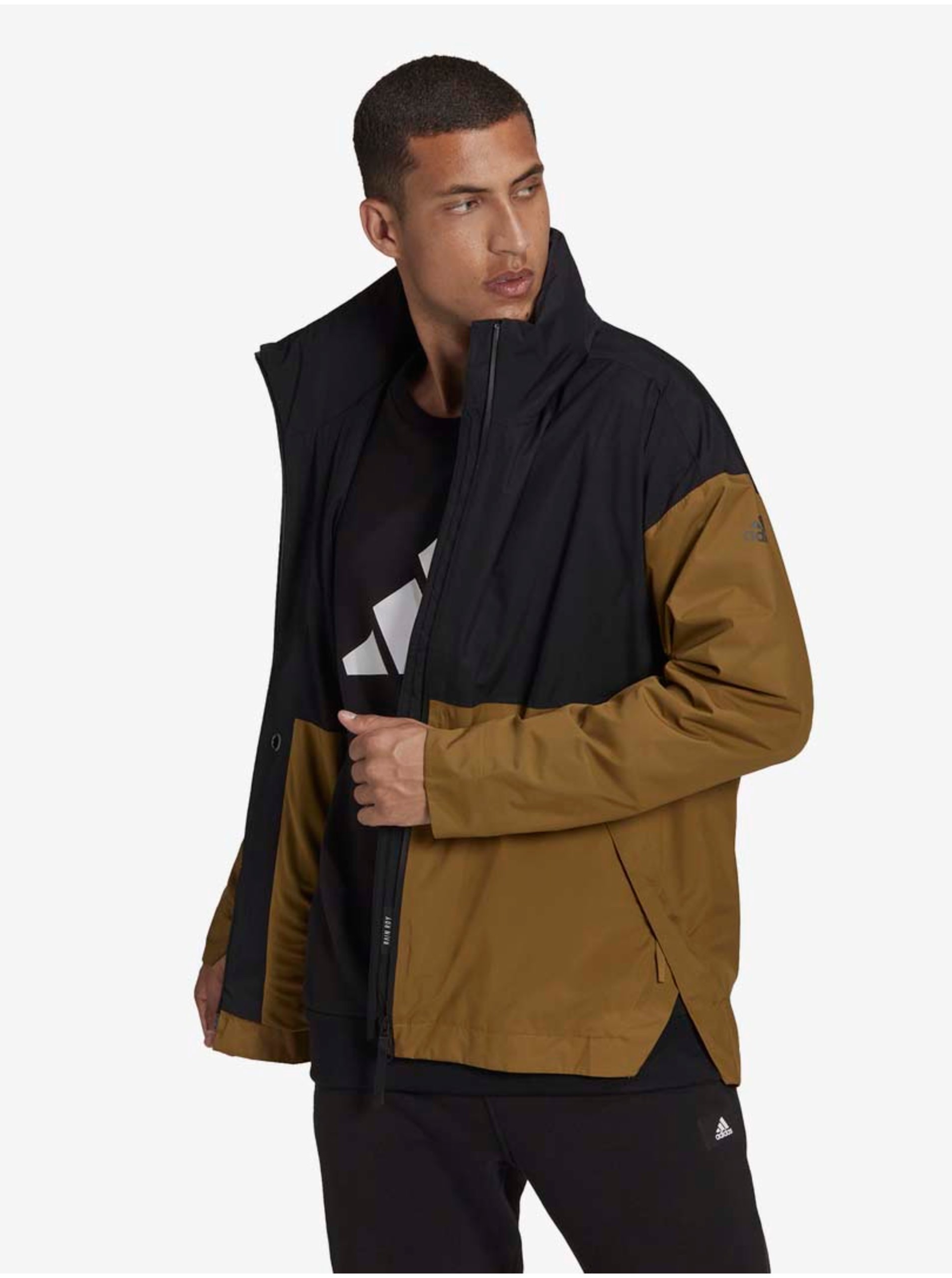 E-shop Hnědo-černá pánská lehká bunda s kapucí adidas Performance Urban Rain.rdy