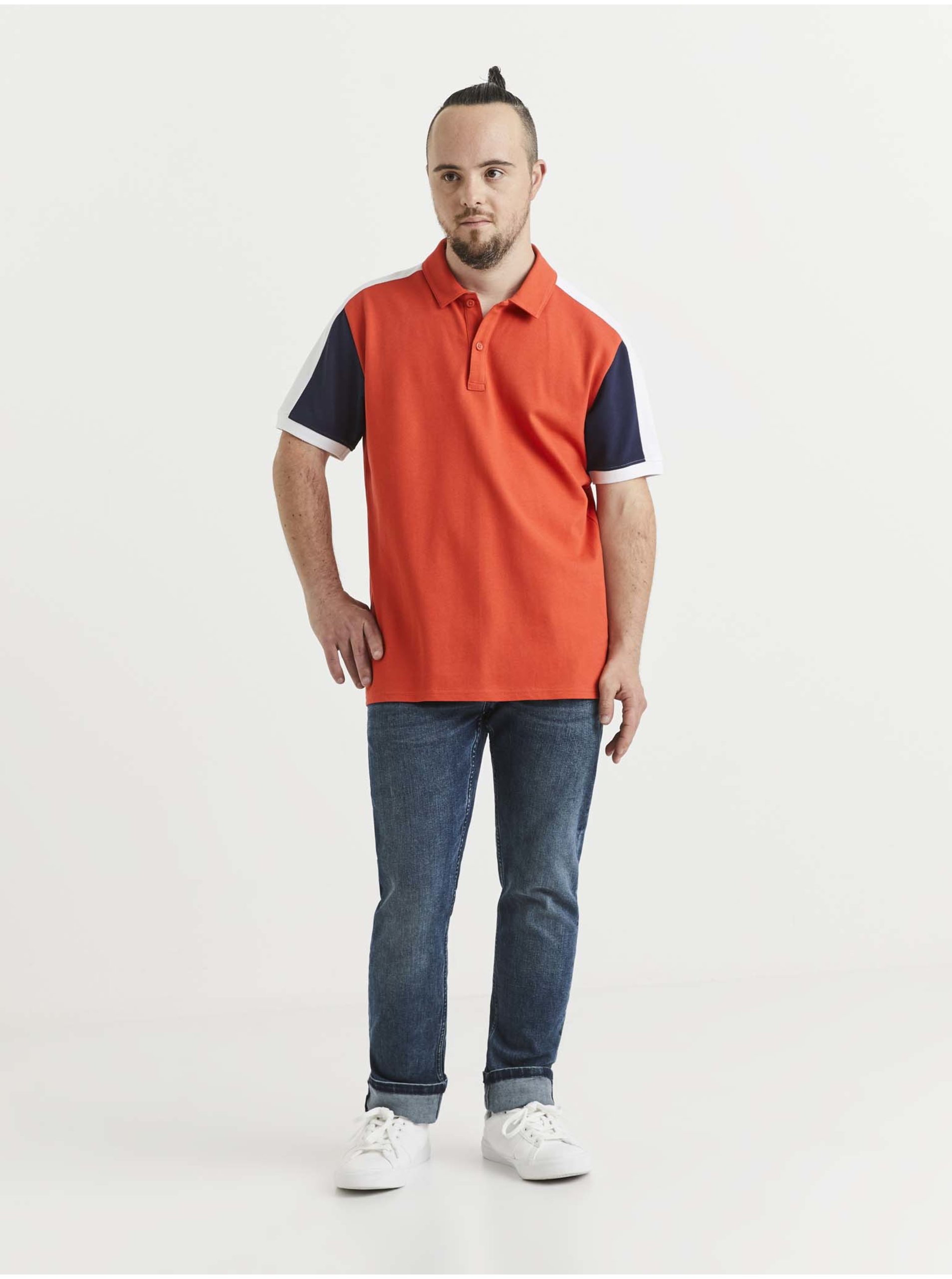 Levně Modro-oranžové pánské polo tričko Celio