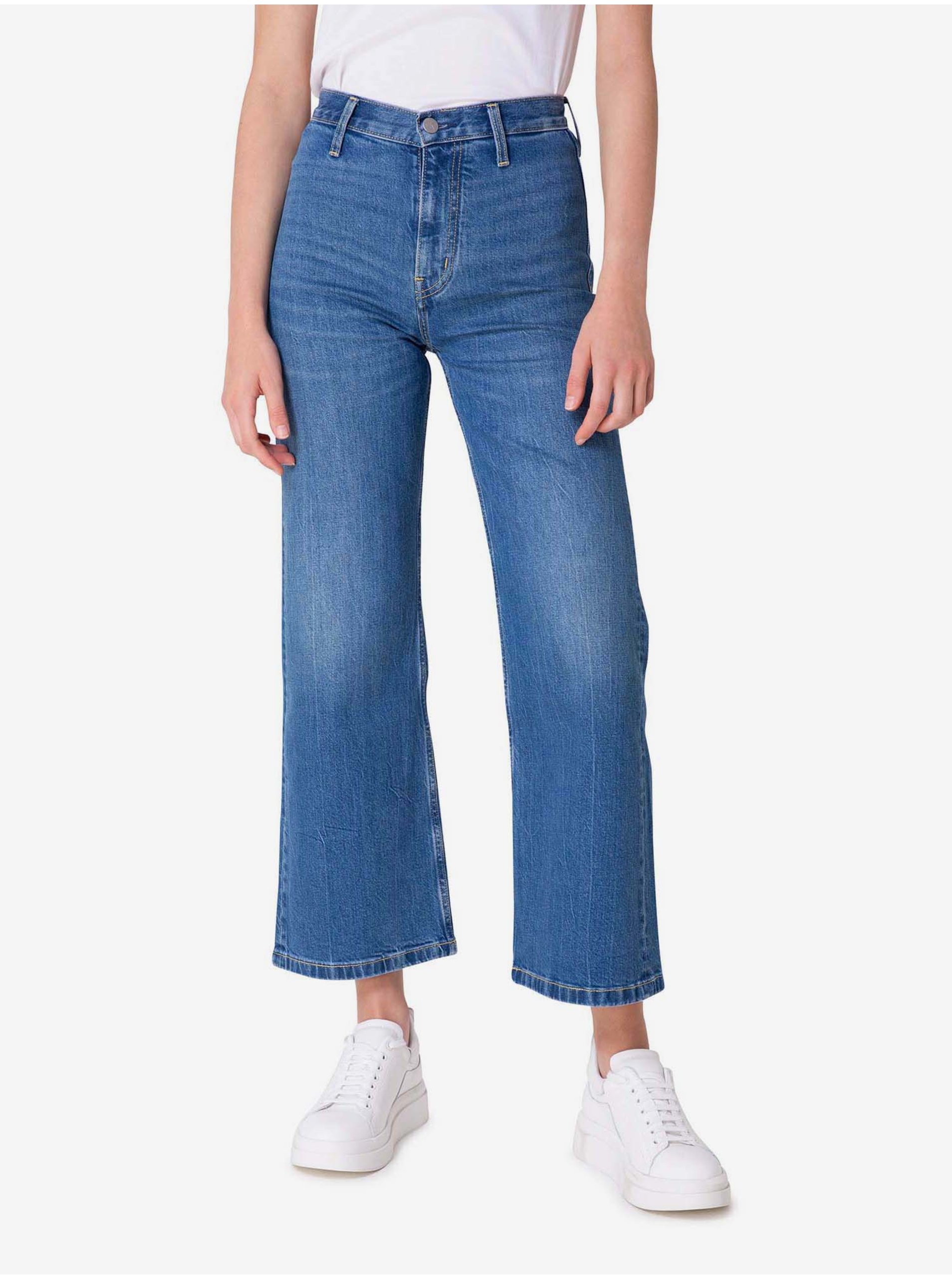 Levně Modré dámské zkrácené flared fit džíny Calvin Klein Jeans