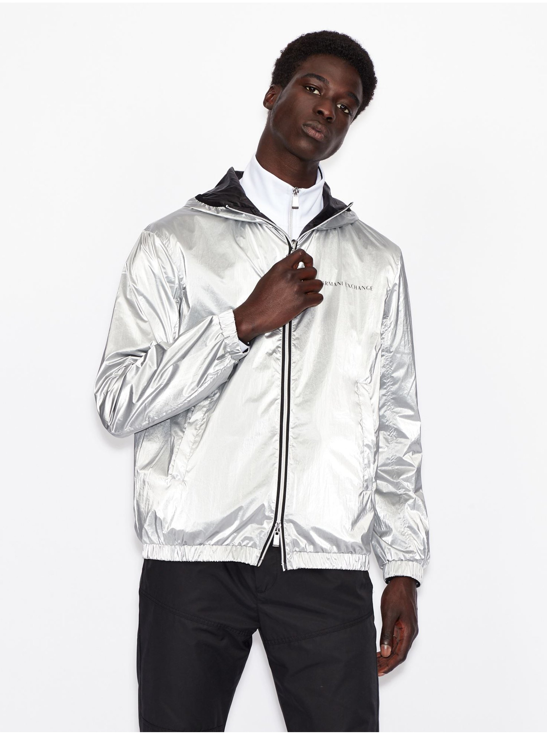 E-shop Černo-stříbrná pánská vzorovaná oboustranná koženková bunda s povrchovou úpravou Armani Exchange