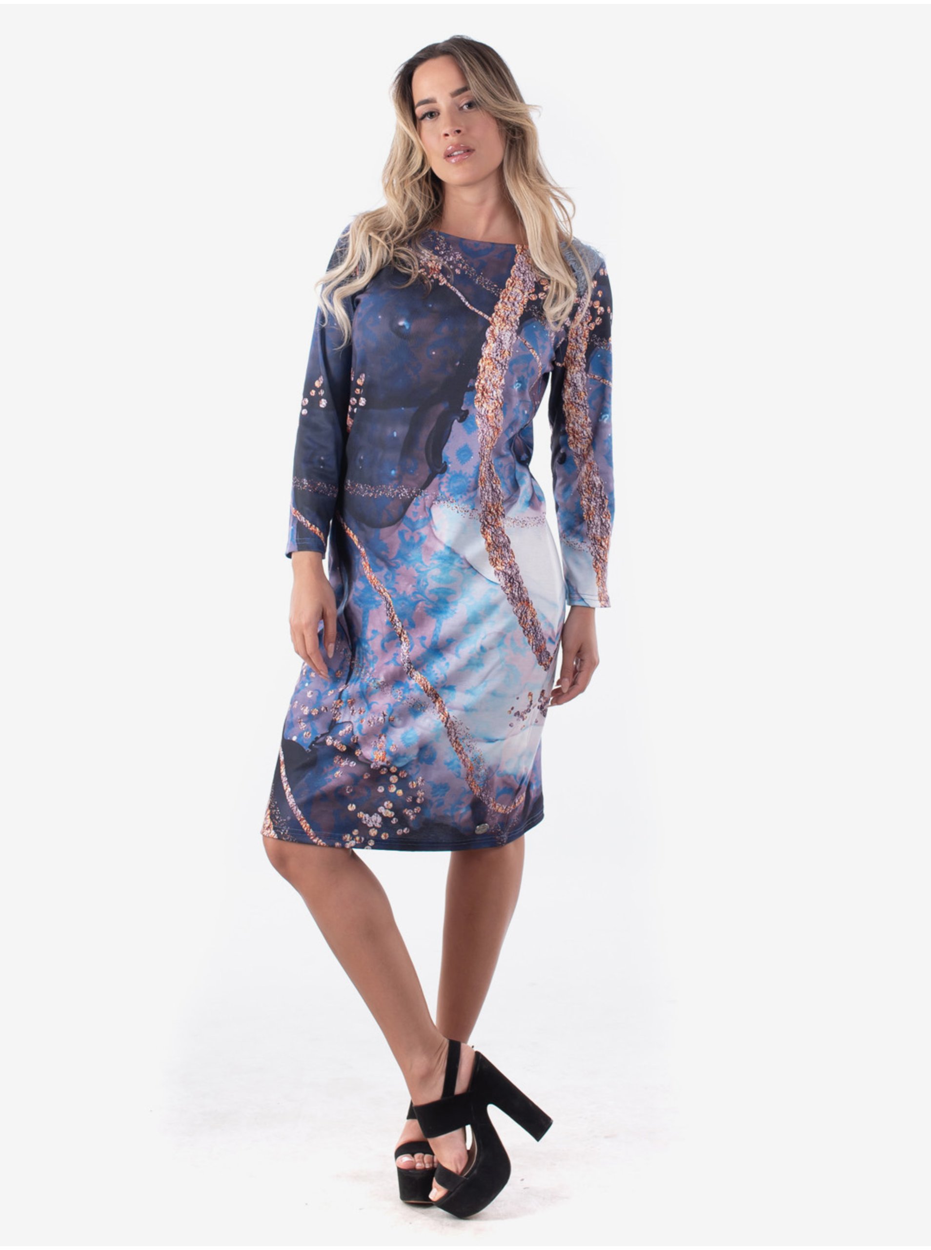 Levně Modré šaty s abstraktním vzorem Culito from Spain Crepúsculo&Mar