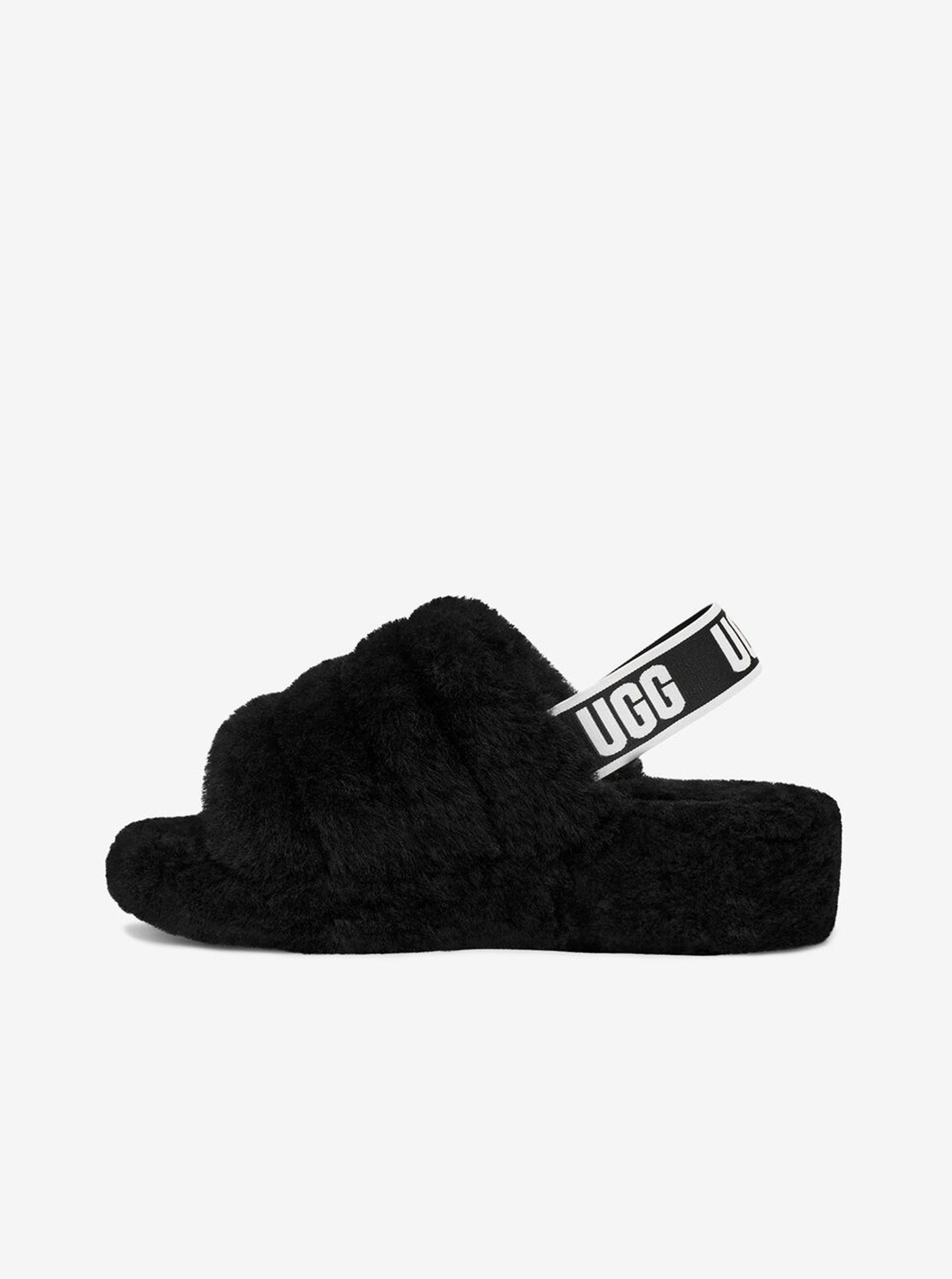 Levně Černá dámská domácí obuv z ovčí kožešiny UGG Fluff Yeah Slide