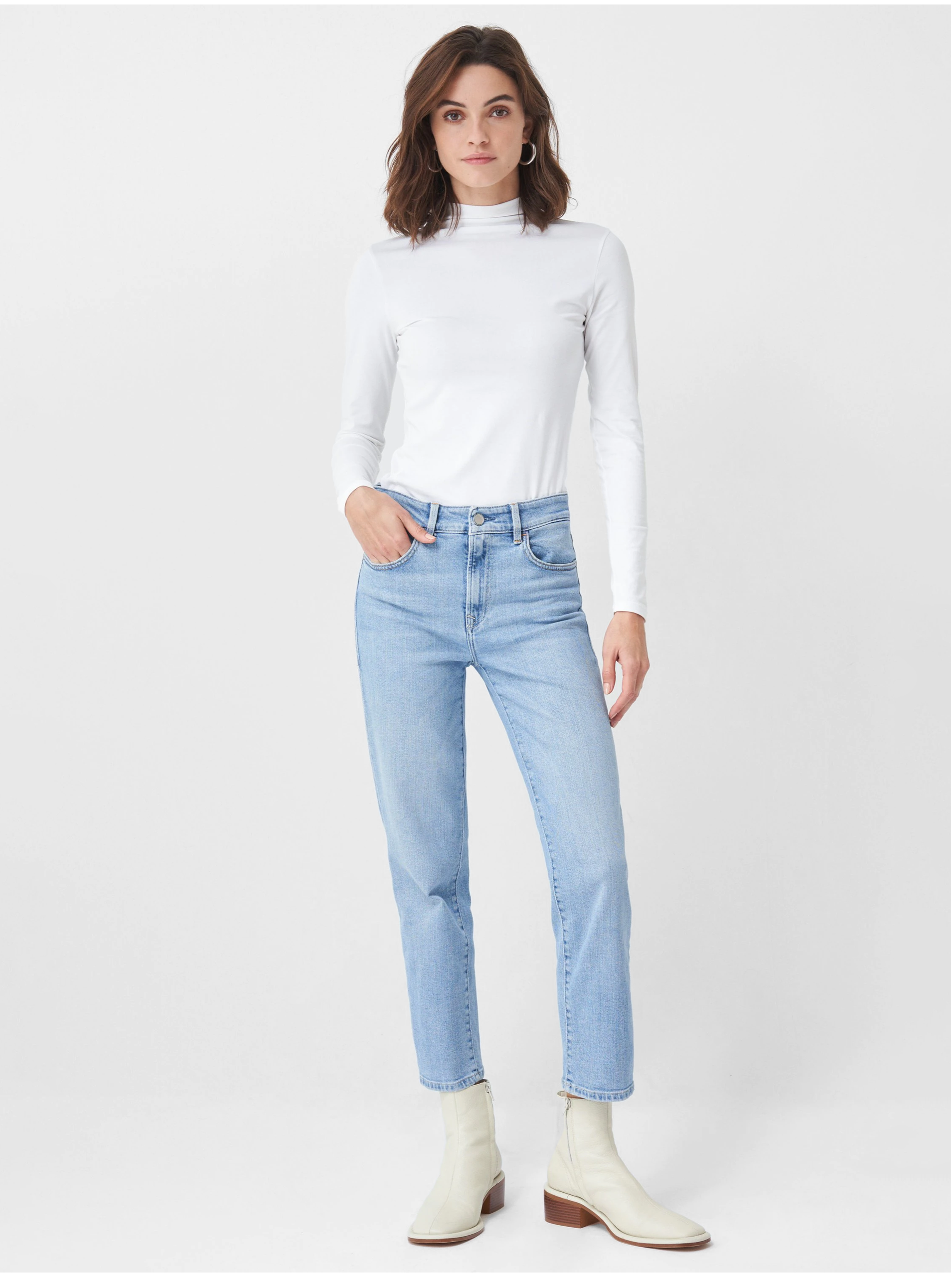 E-shop Světle modré dámské zkrácené slim fit džíny Salsa Jeans
