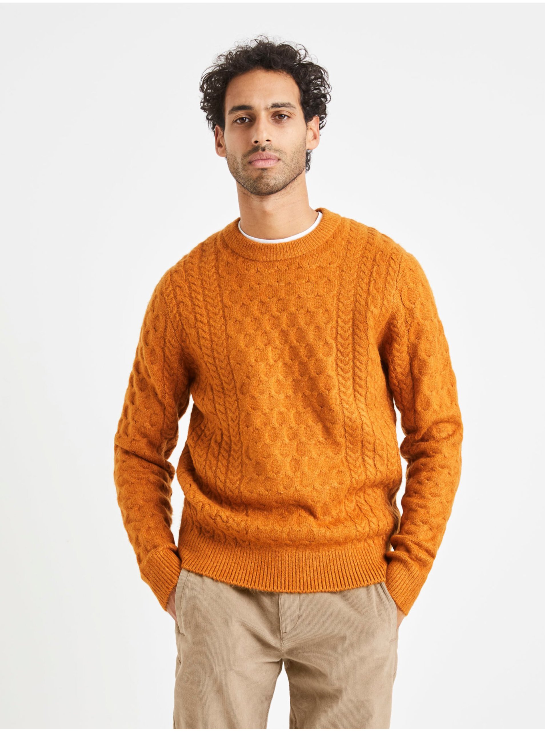 Lacno Oranžový pánsky pletený sveter Celio Veceltic