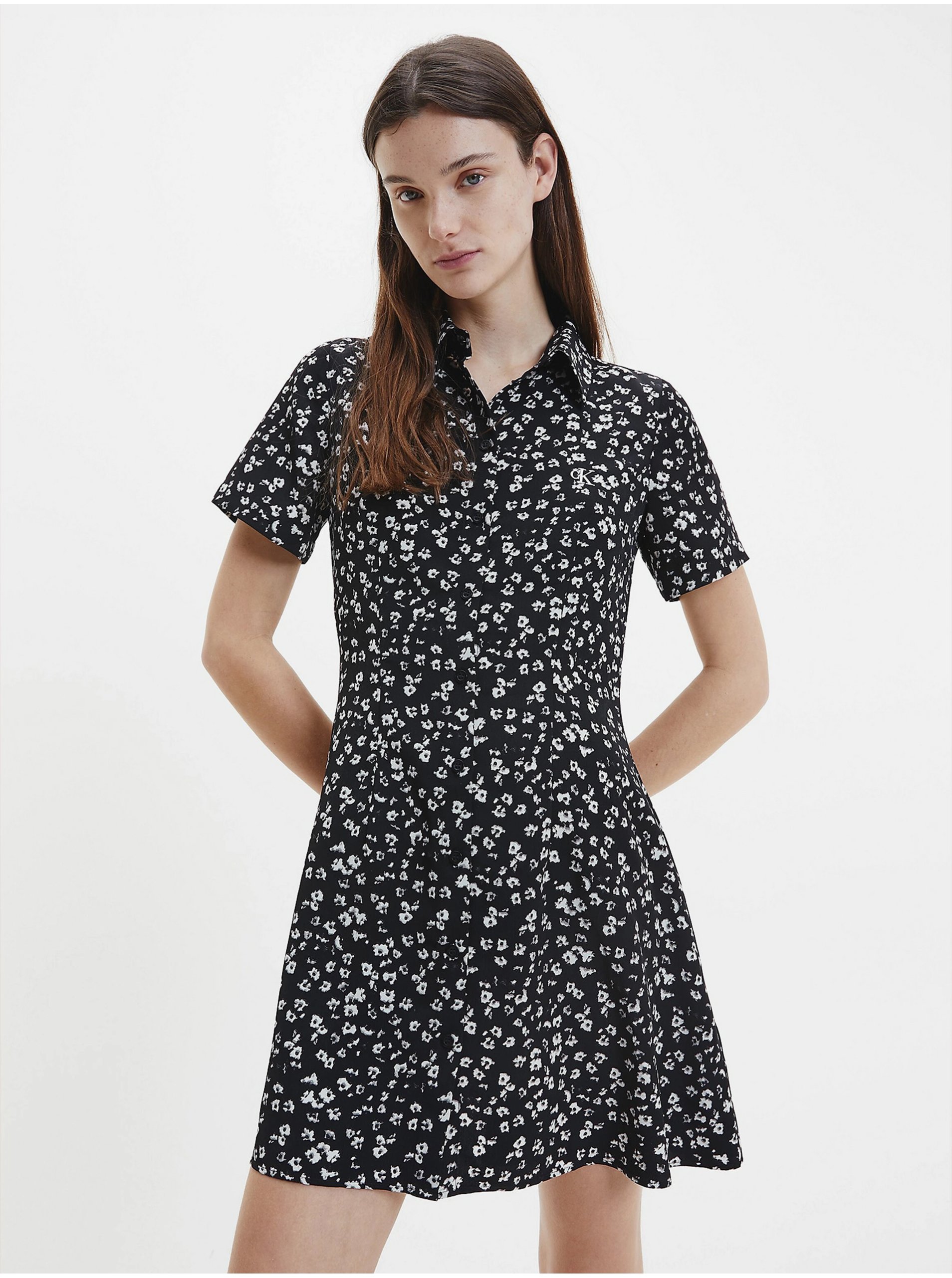 E-shop Čierne dámske košeľové kvetované šaty Calvin Klein