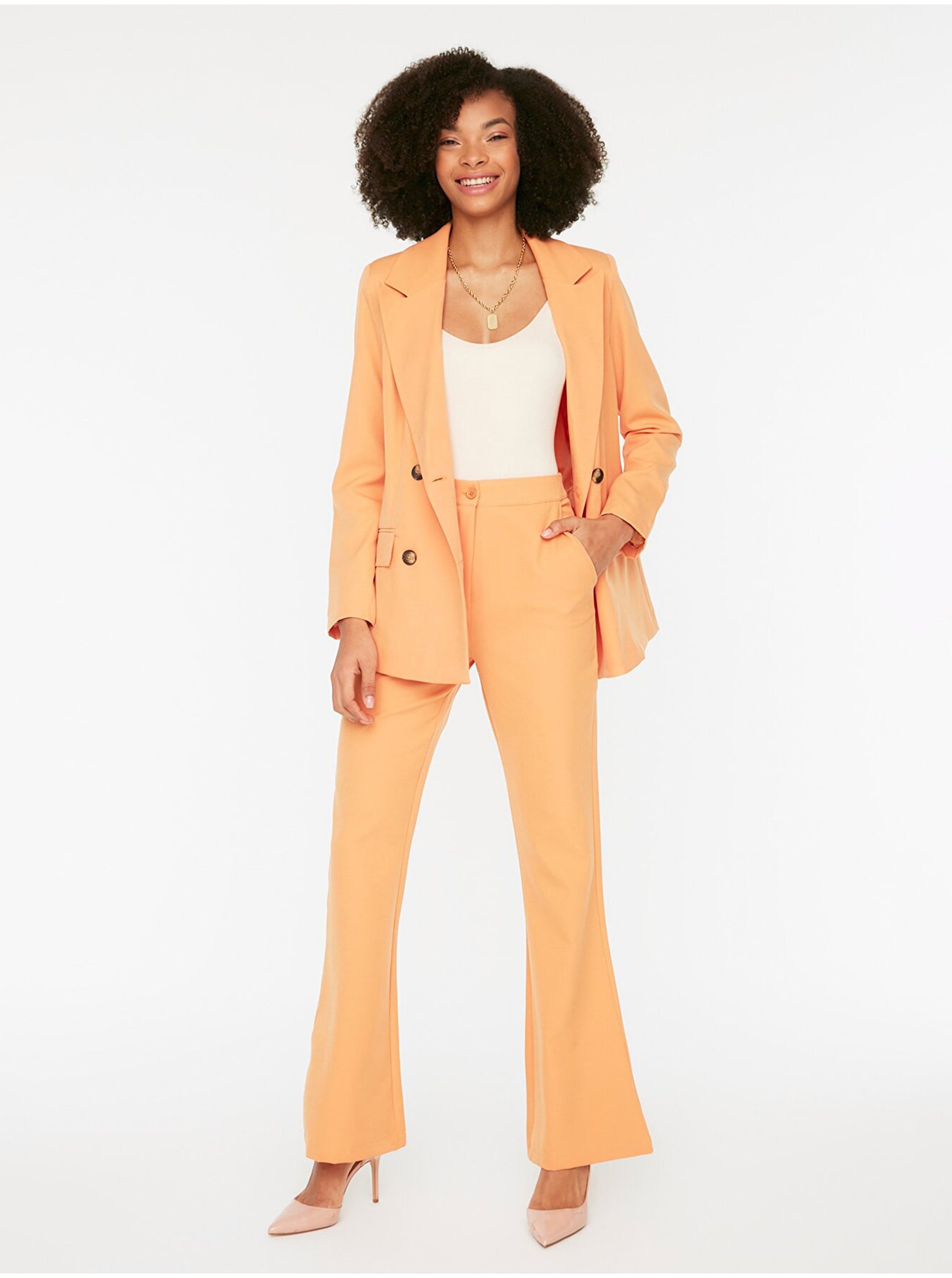 E-shop Oranžové dámske široké nohavice Trendyol