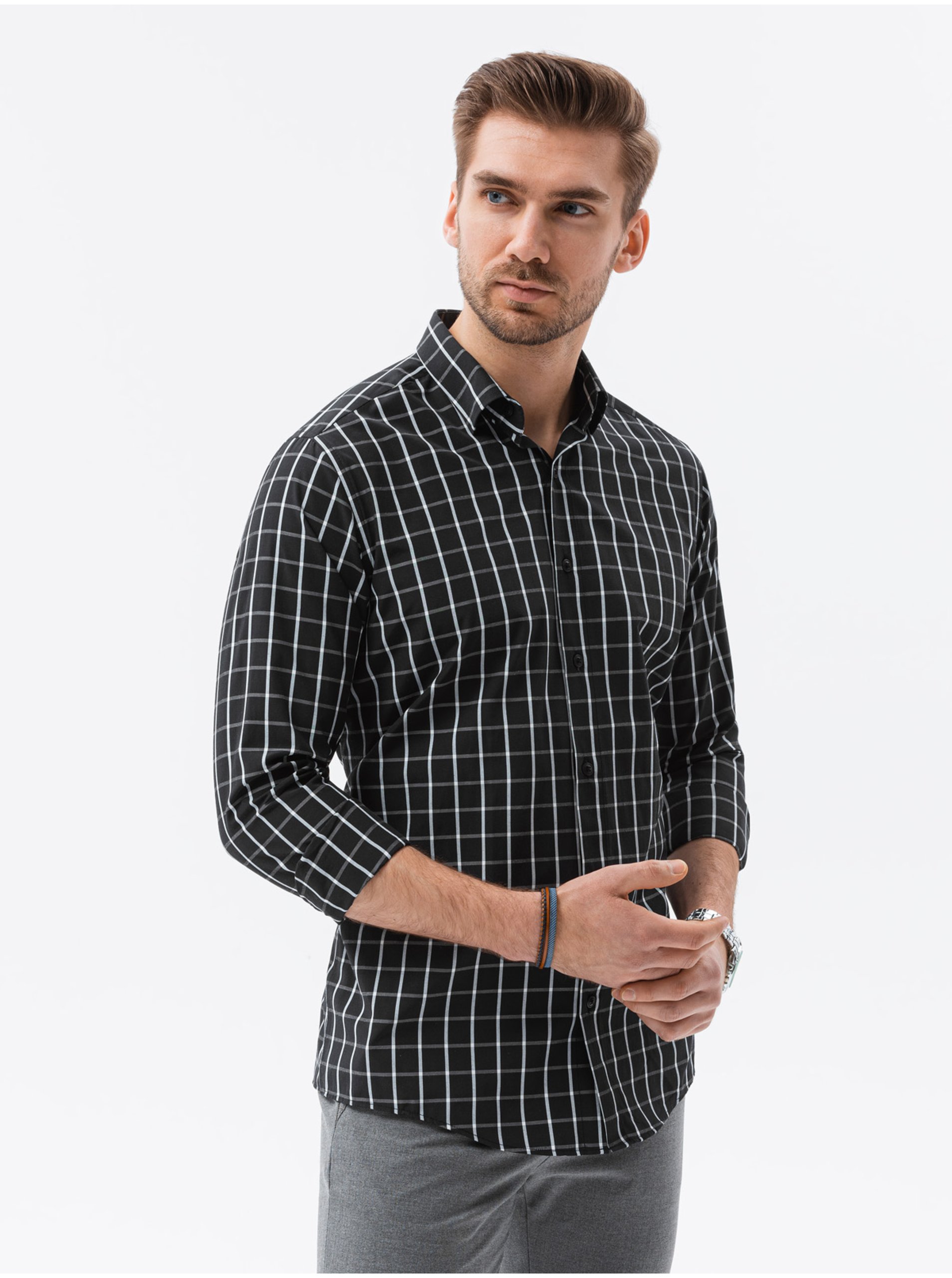 Lacno Čierna pánska košeľa Ombre Clothing K618
