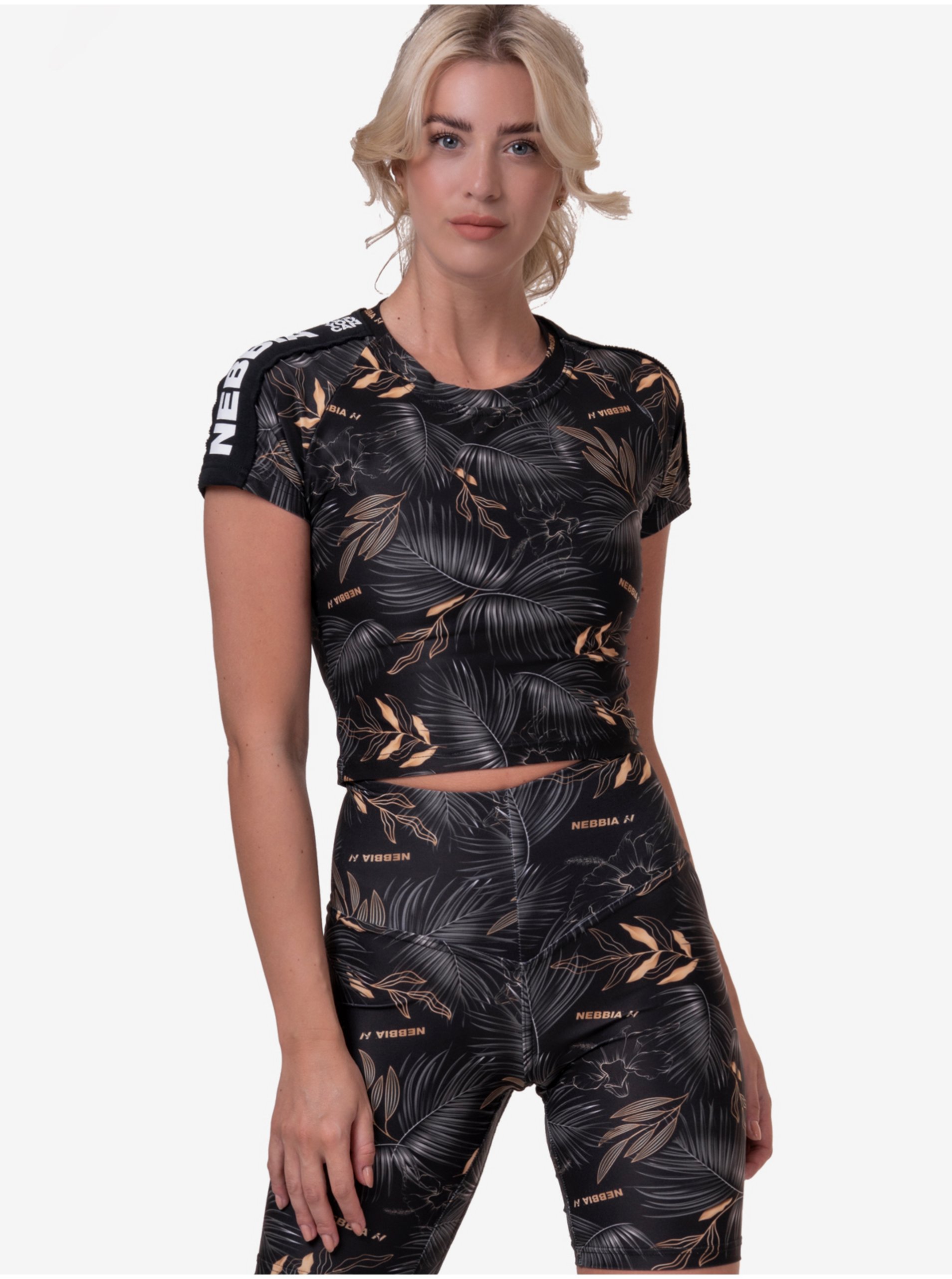 Levně Černé dámské vzorované cropped tričko Nebbia