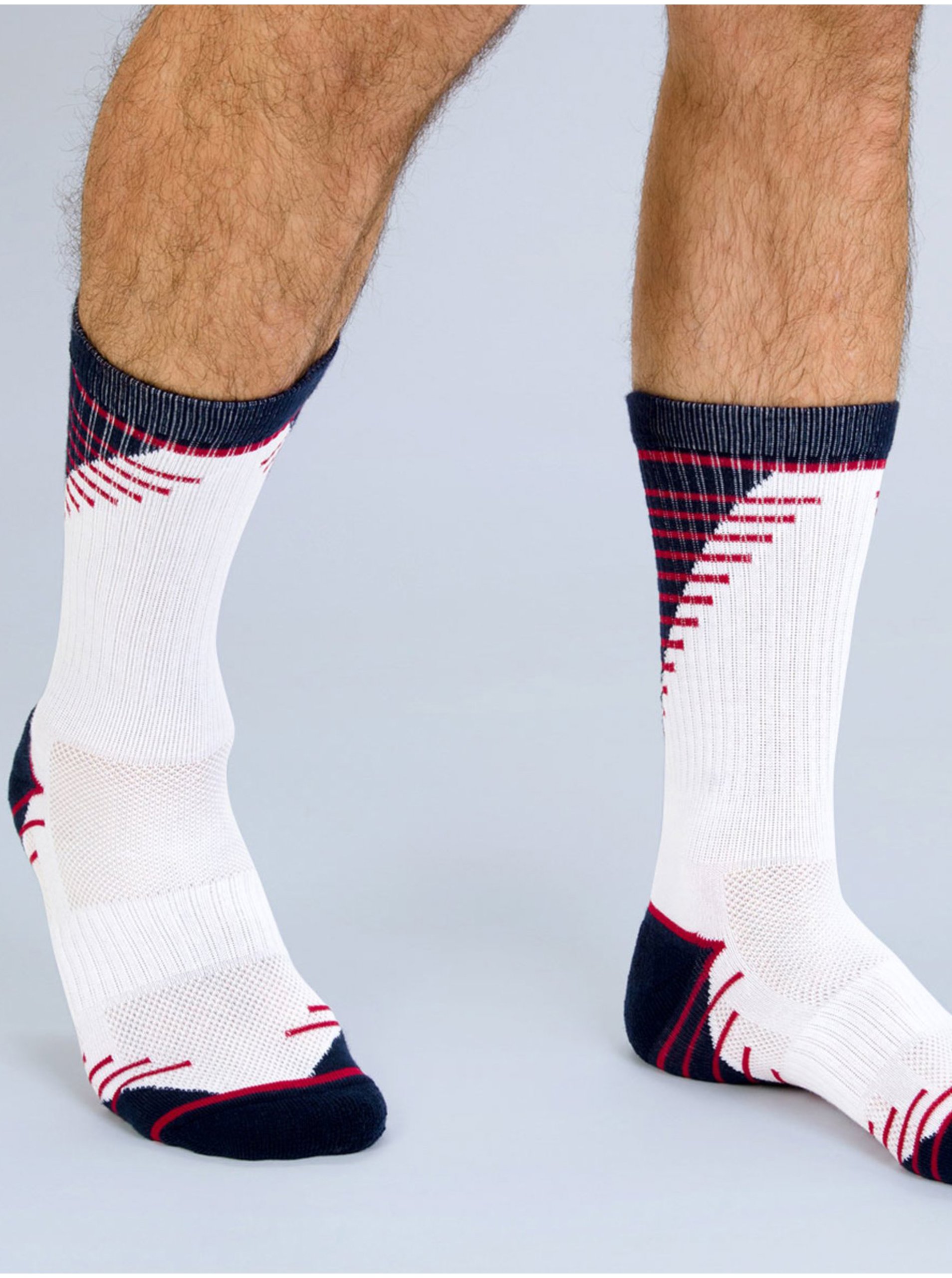 E-shop Sada dvou pánských sportovních ponožek v modro-bílé barvě Dim SPORT CREW SOCKS MEDIUM IMPACT 2x