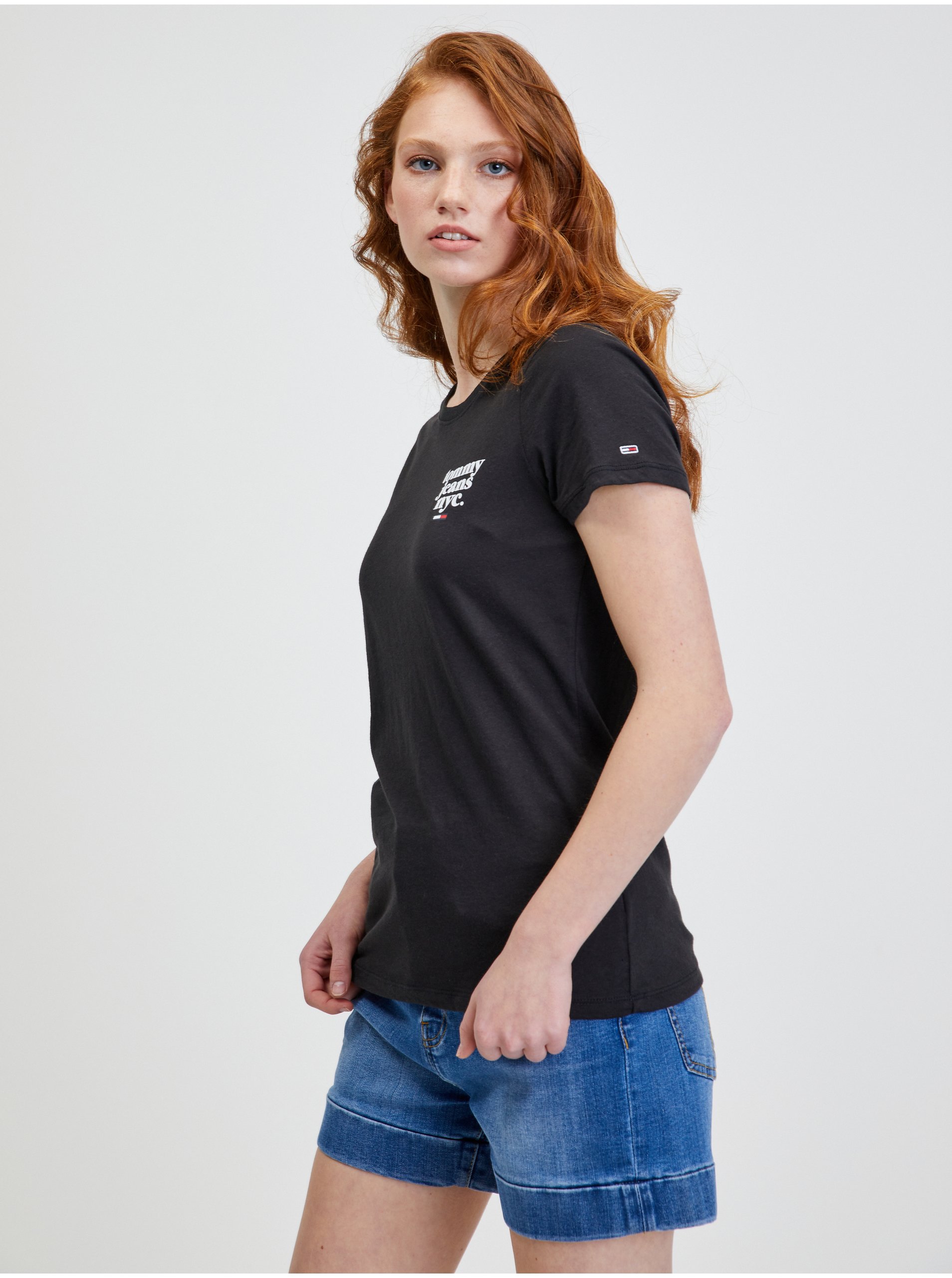 E-shop Čierne dámske tričko Tommy Jeans