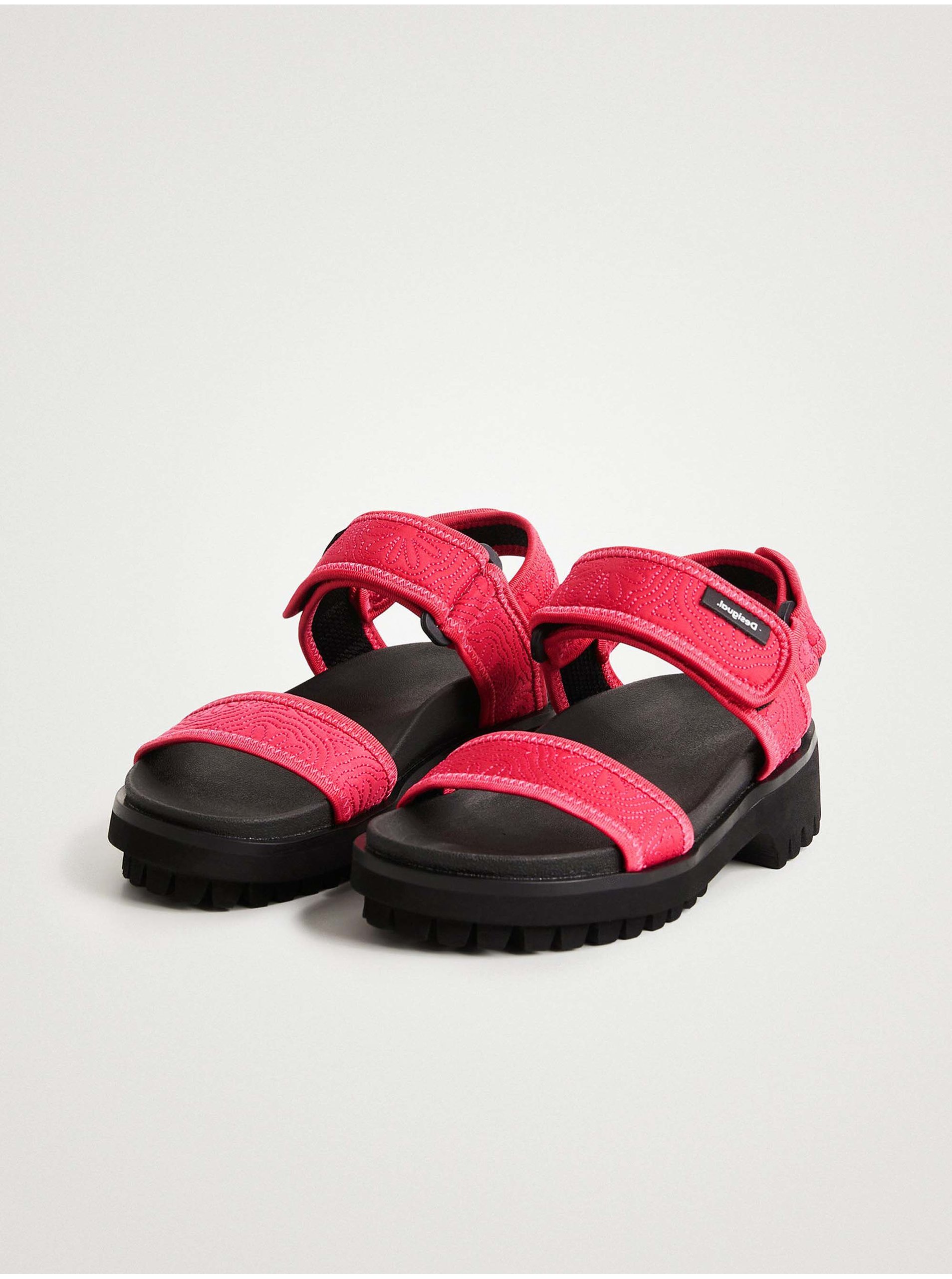 Levně Růžové dámské sandály Desigual Track Sandal