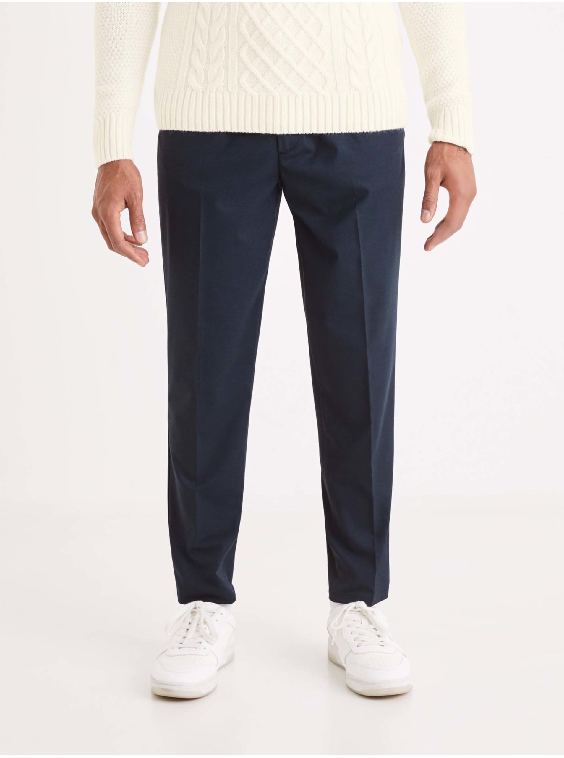 E-shop Tmavě modré pánské kalhoty Celio 24H Avocal