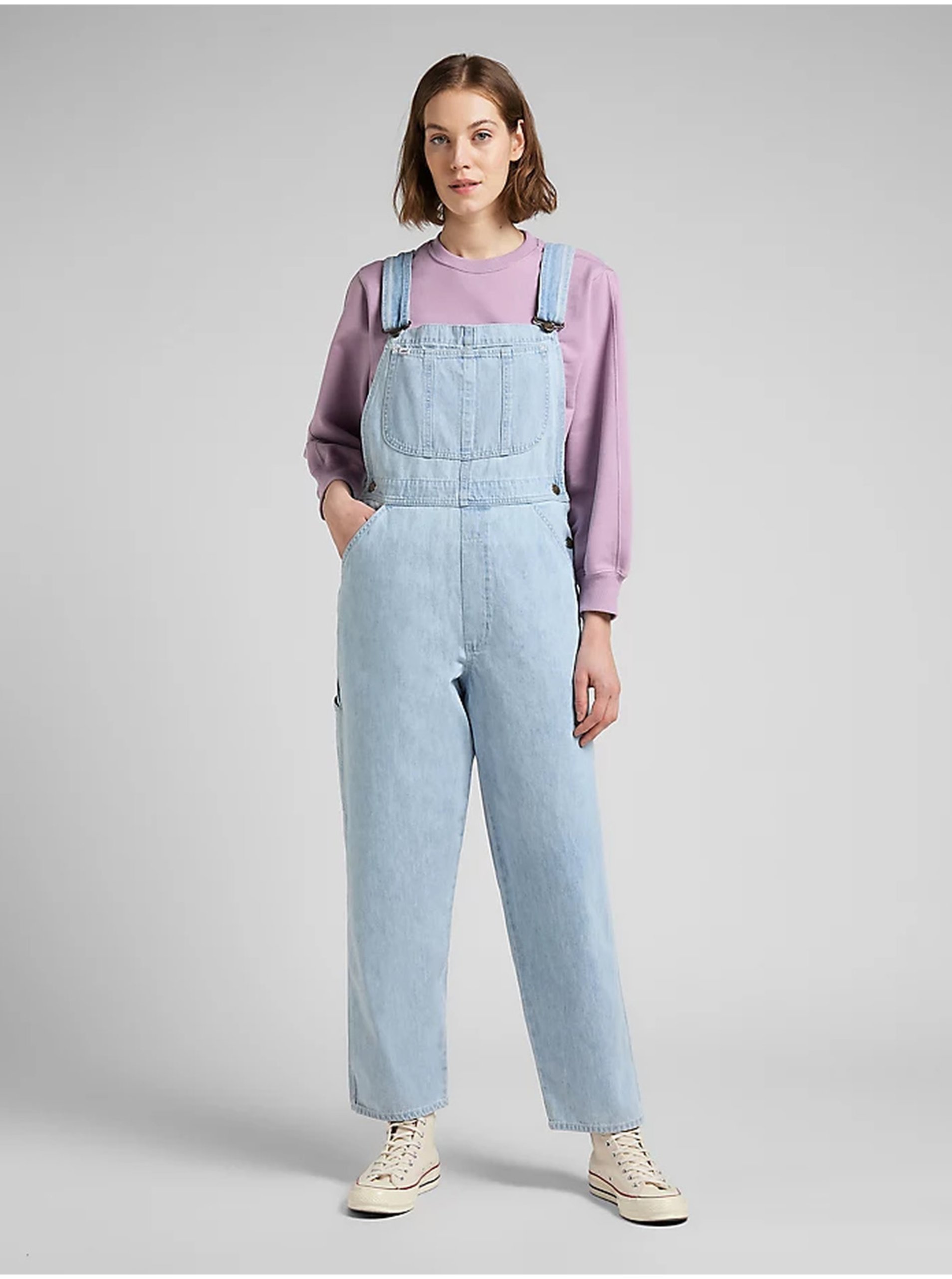 E-shop Svetlomodré dámske rifľové nohavice s trakmi Lee