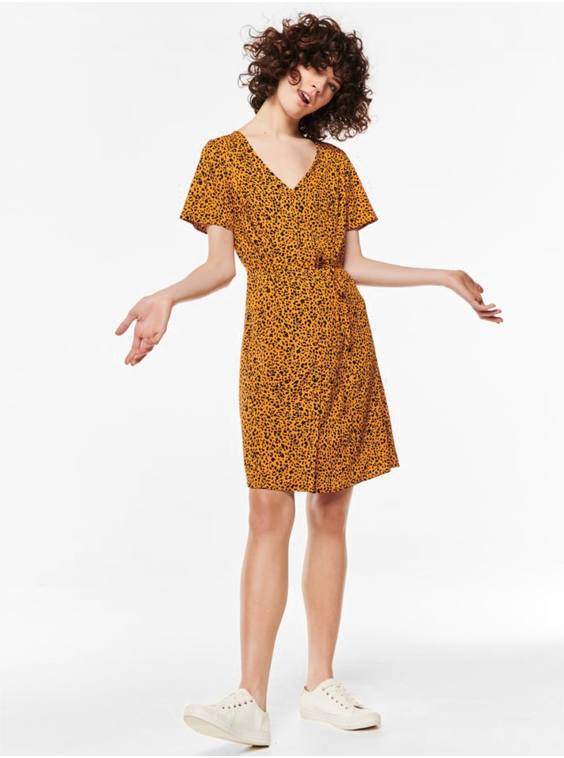 Levně Oranžové šaty s leopardím vzorem M&Co