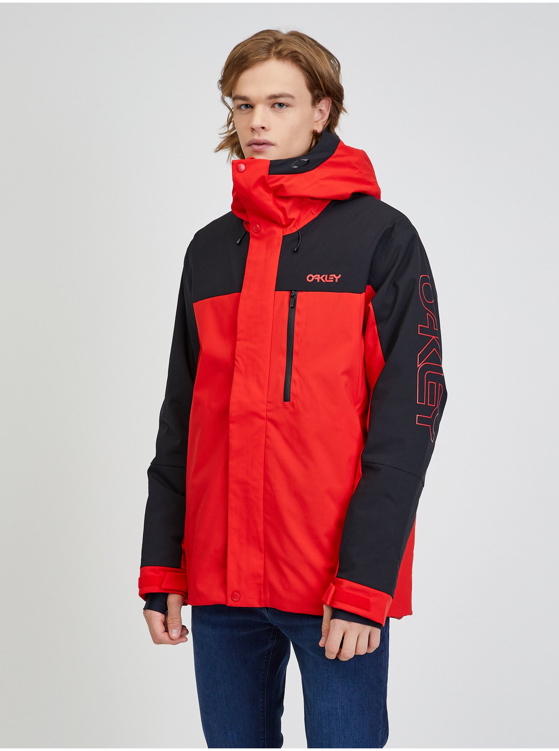 Levně Černo-červená pánská lyžařská bunda Oakley