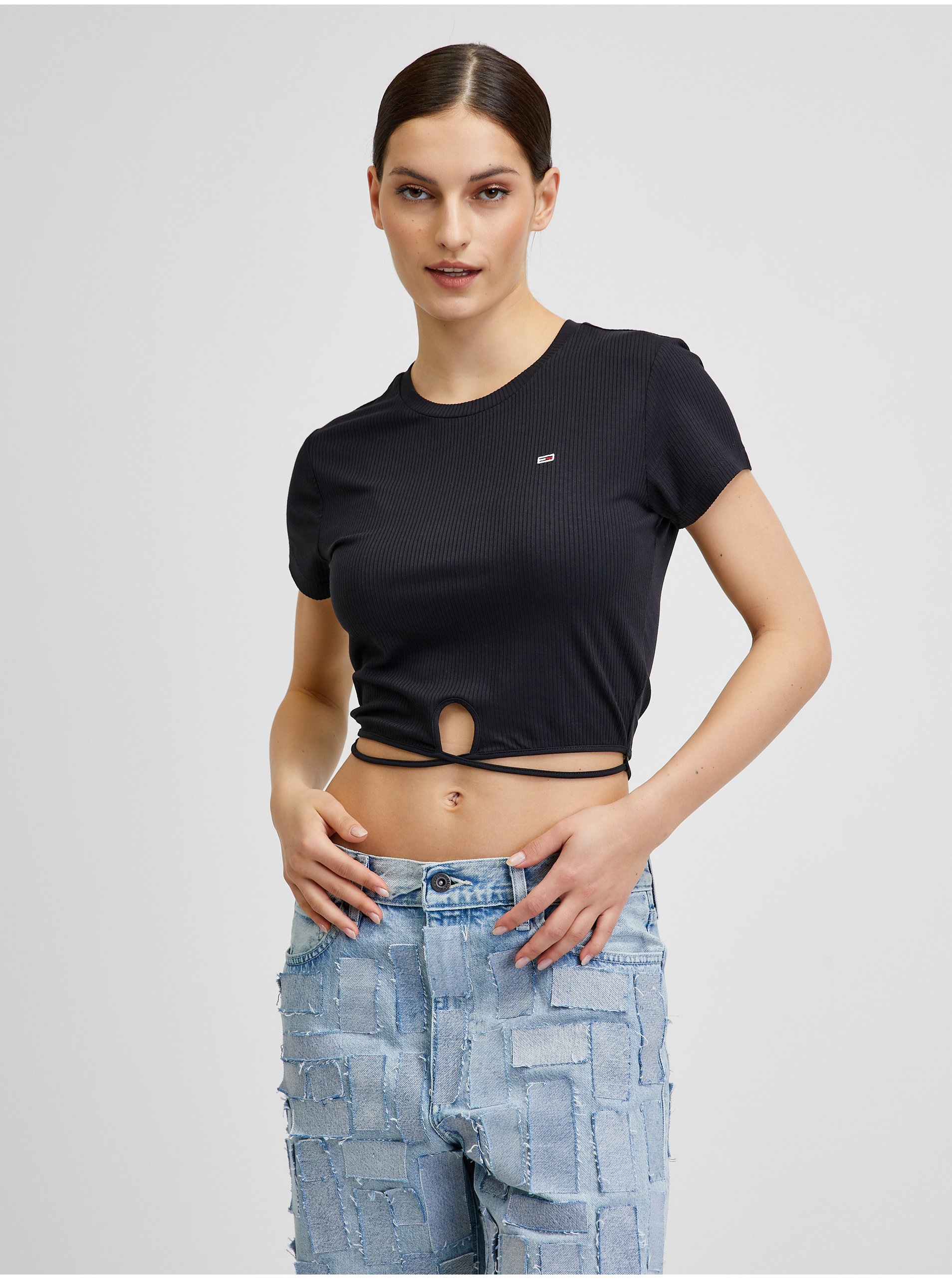 E-shop Čierny dámsky crop top Tommy Jeans