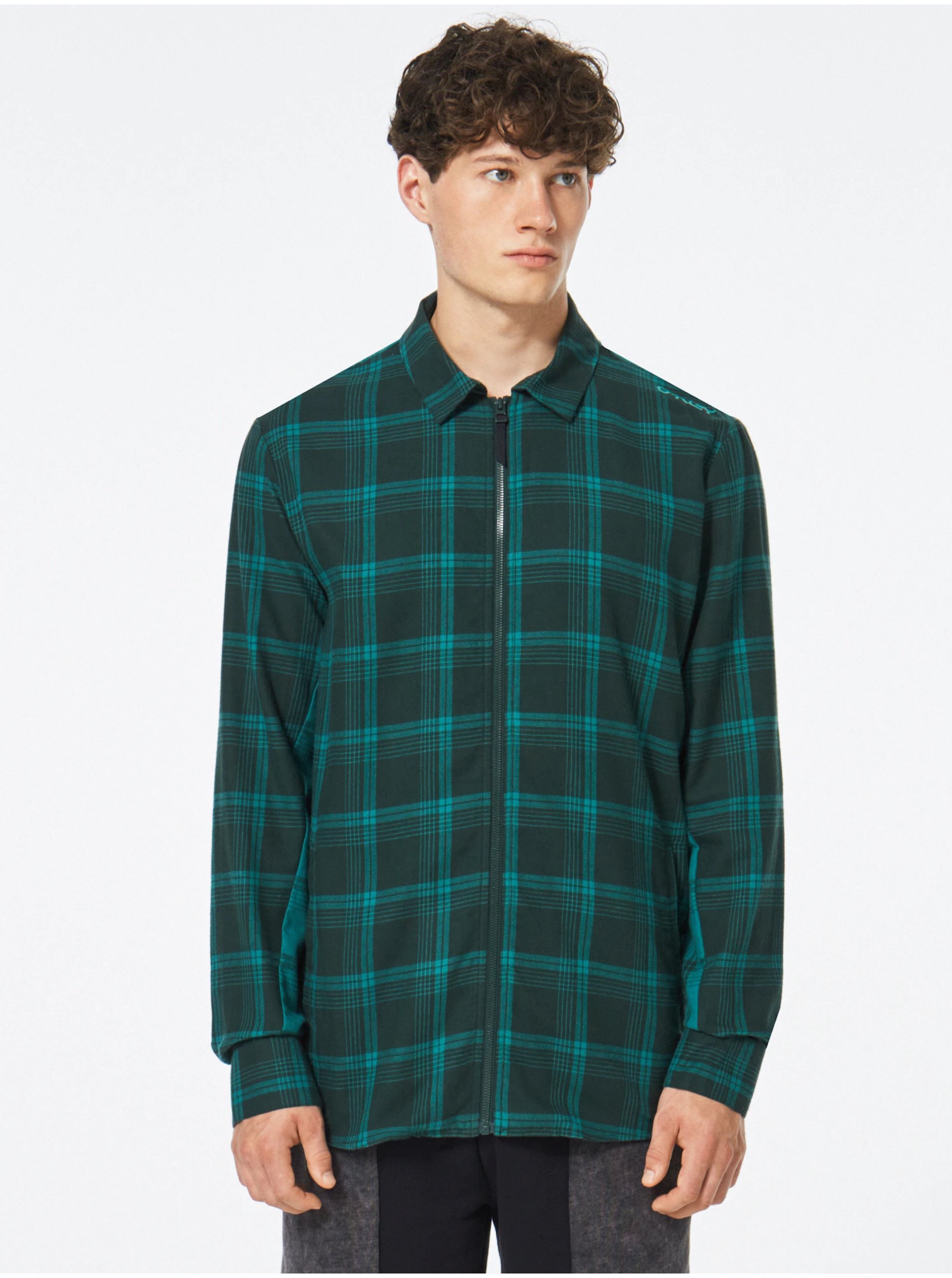 Levně Zelená pánská lehká kostkovaná košilová bunda Oakley