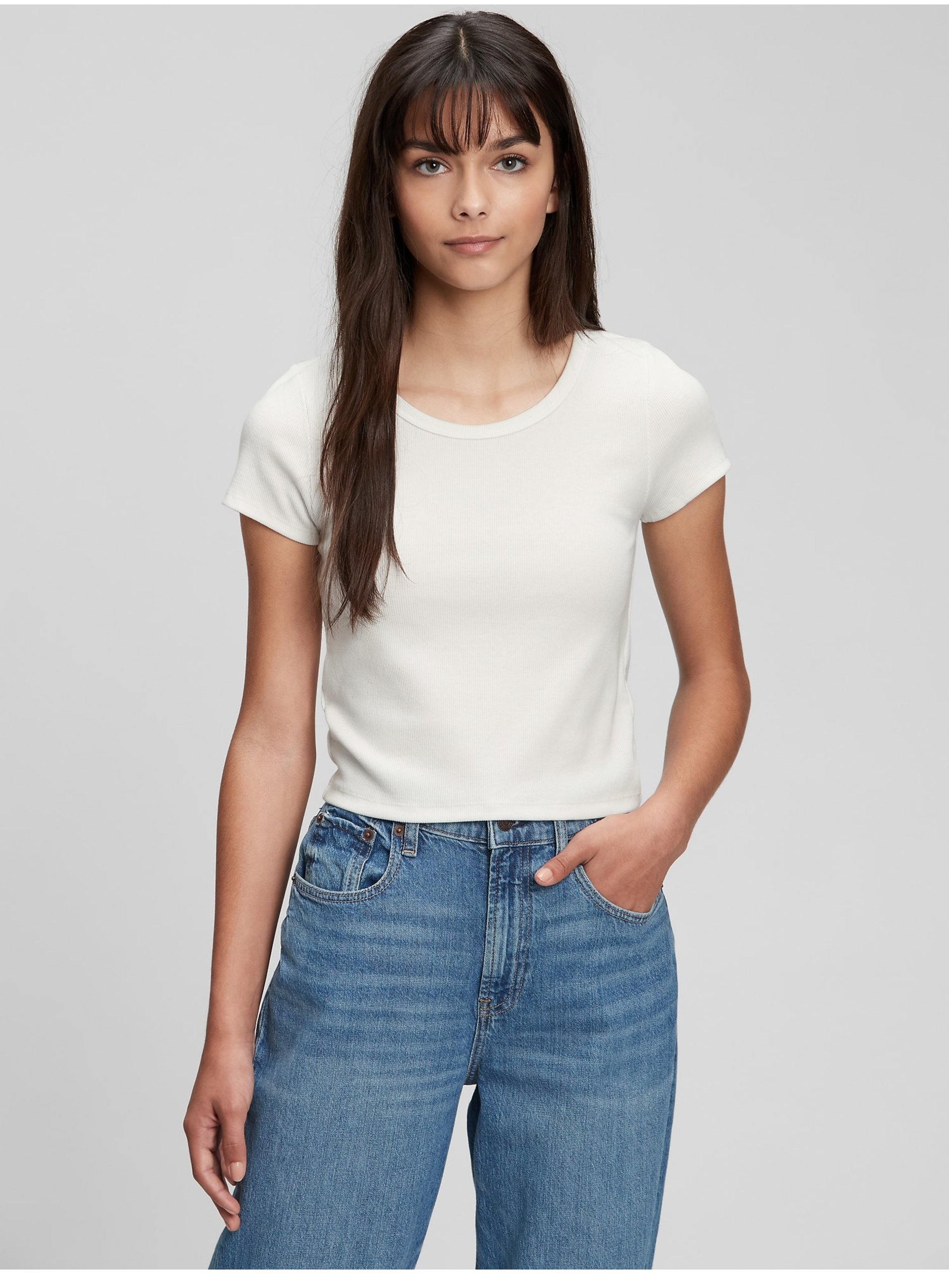 E-shop Bílé holčičí tričko GAP Teen žebrované