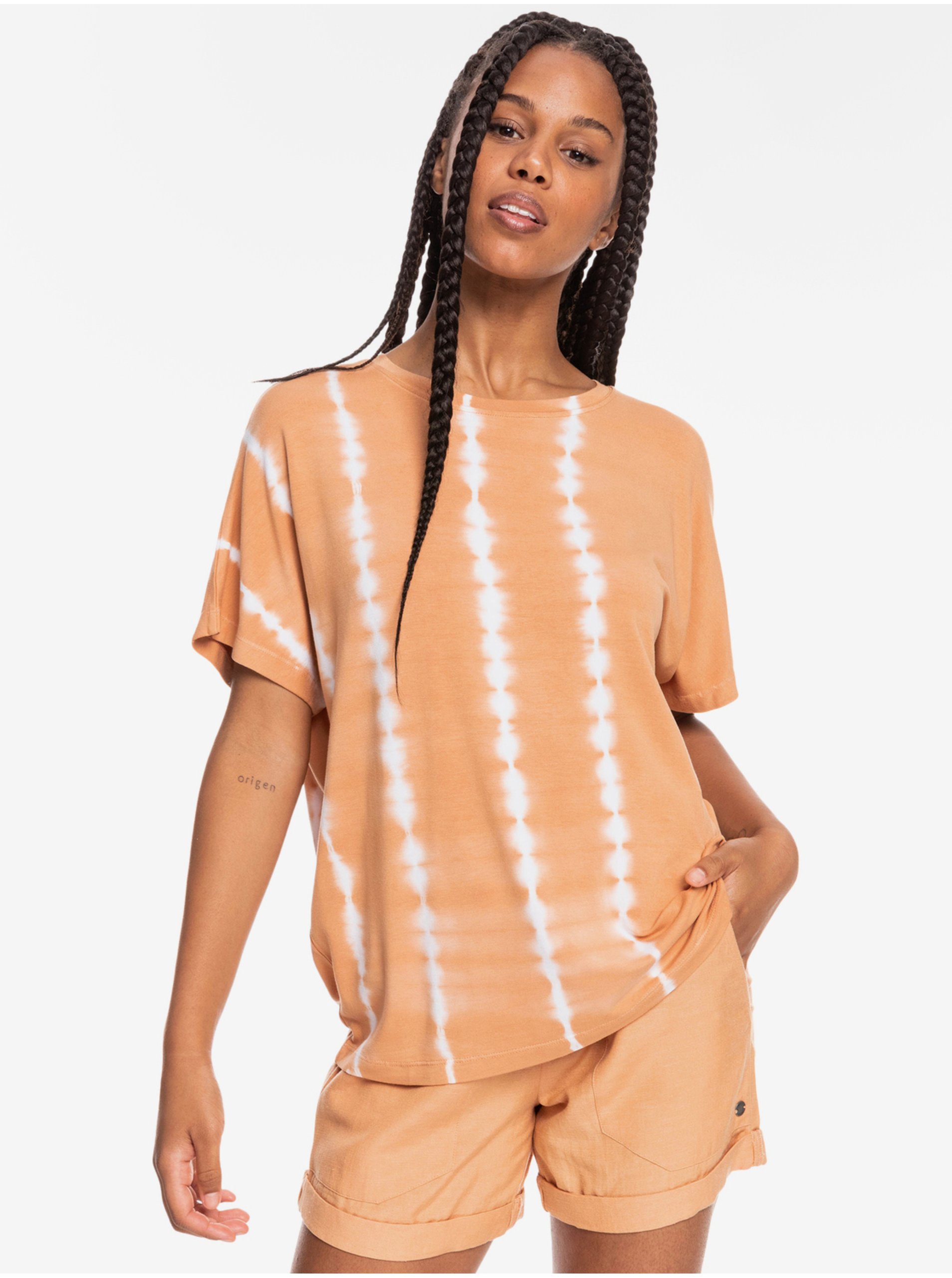 E-shop Bílo-oranžové dámské vzorované tričko Roxy