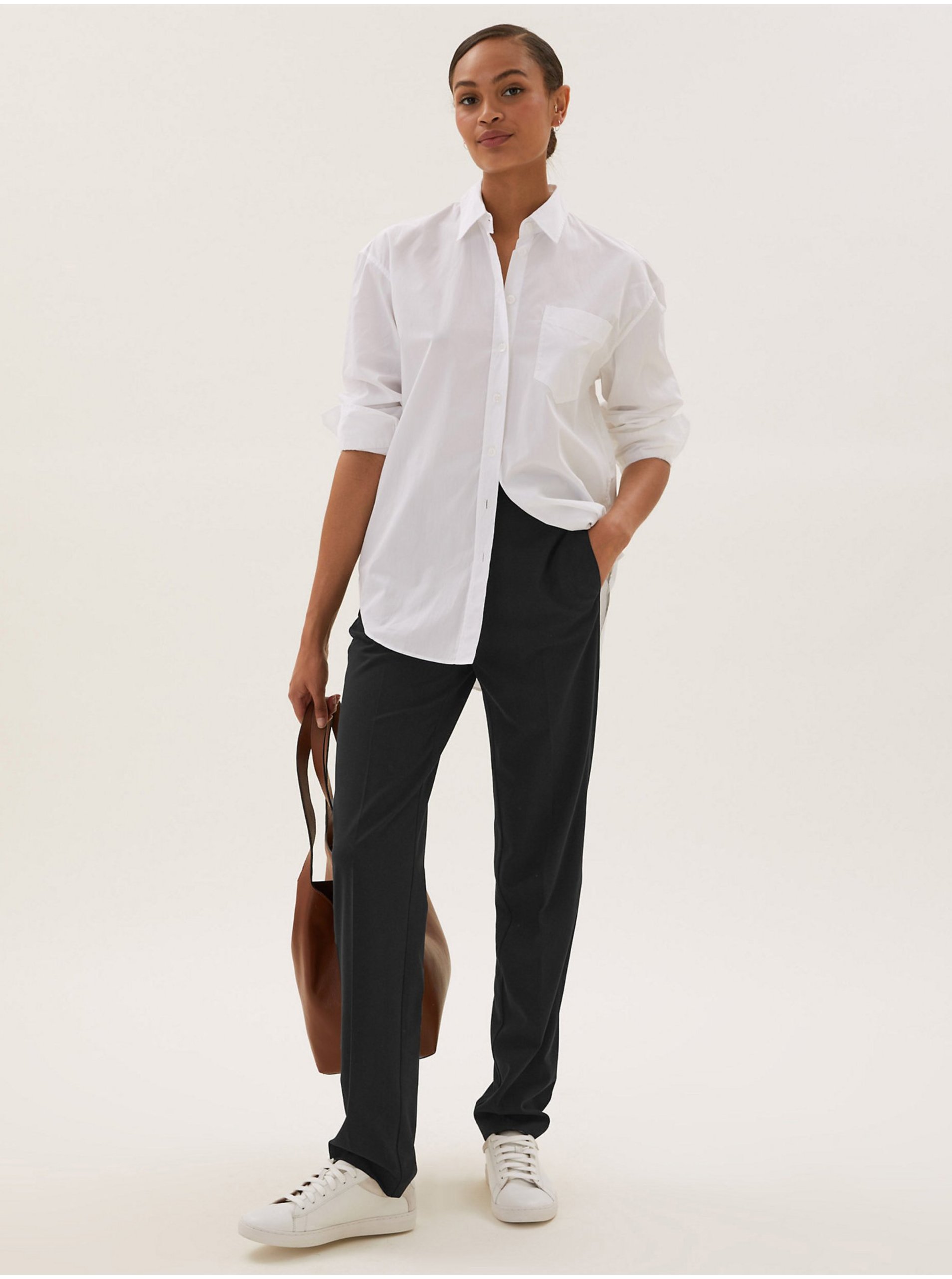 Levně Kalhoty s rovnými nohavicemi, se strečem Marks & Spencer černá