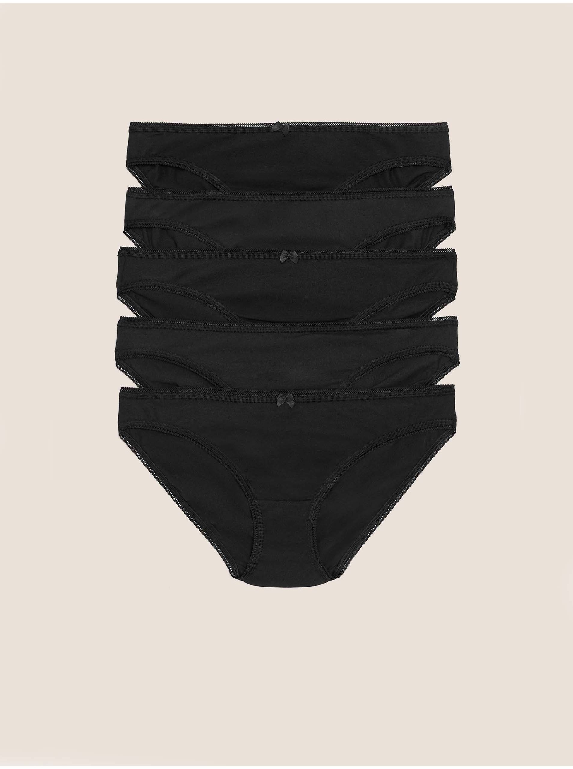 Levně Bikini kalhotky z bavlny s lycrou®, 5 ks v balení Marks & Spencer černá