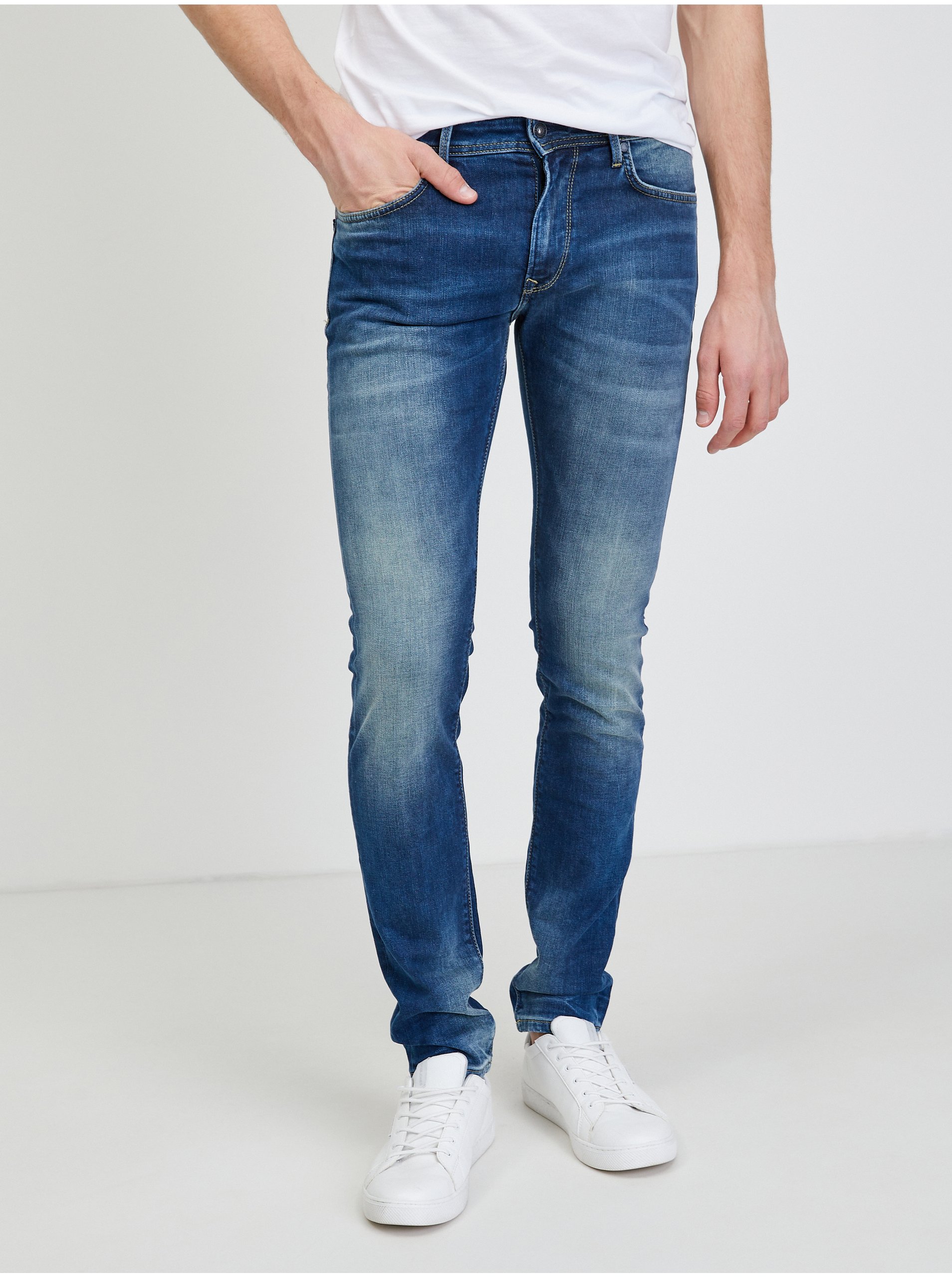 E-shop Tmavě modré pánské slim fit džíny Pepe Jeans Stanley