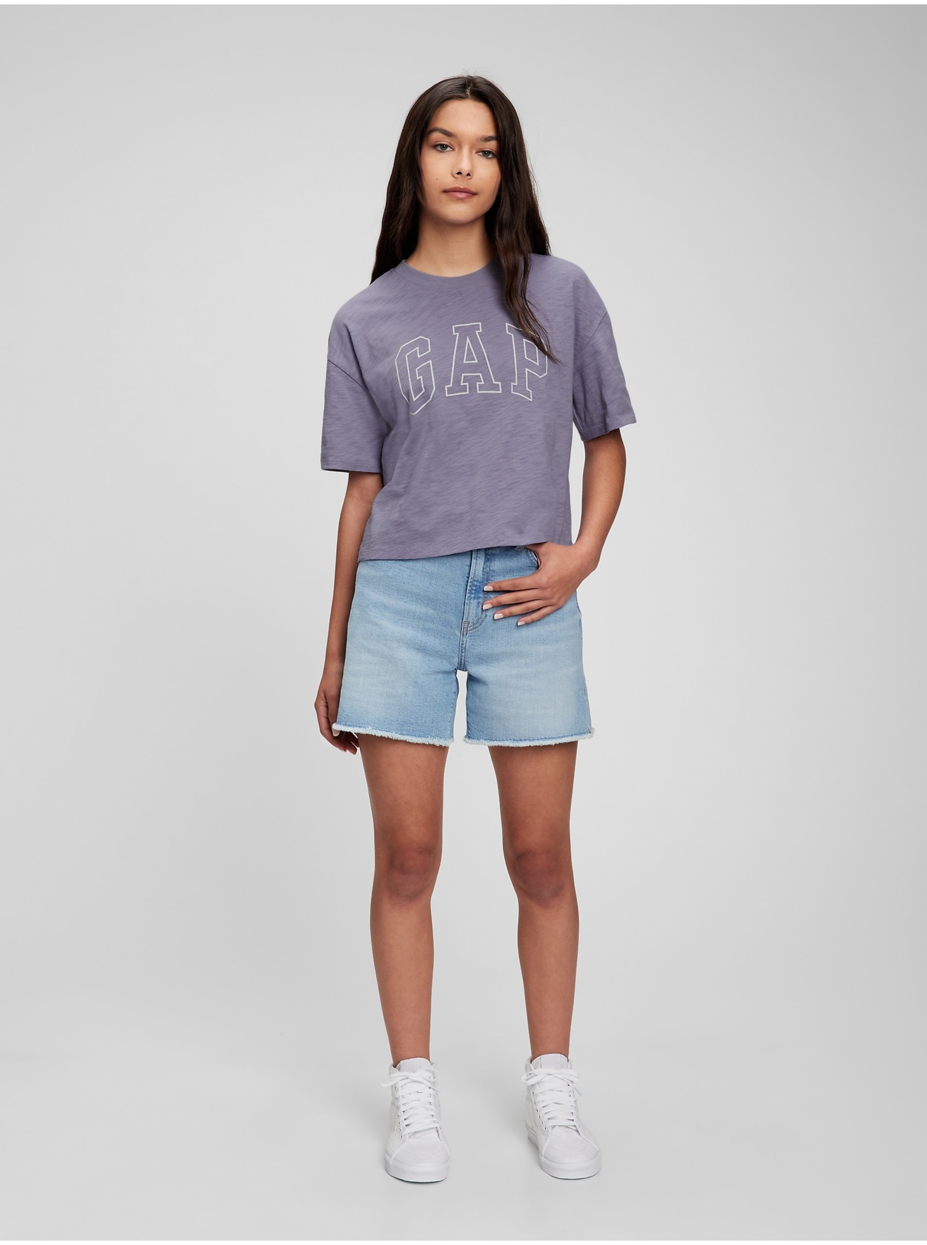 Lacno Fialové dievčenské tričko GAP Teen z organickej bavlny