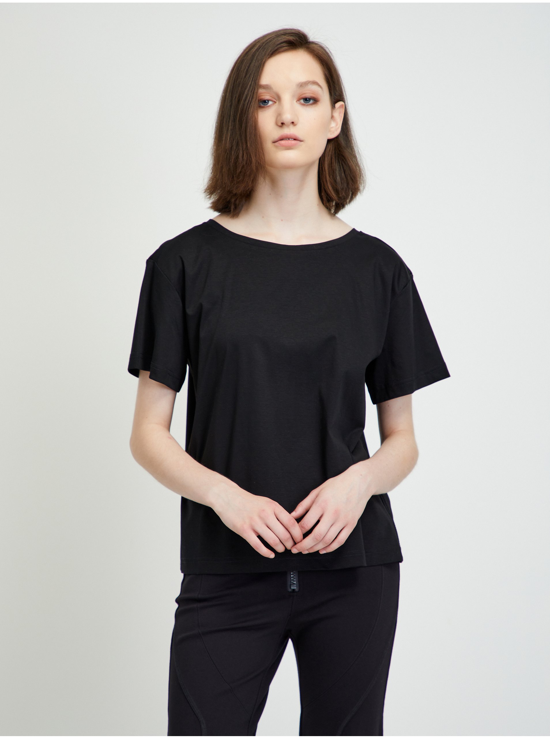 E-shop Černé dámské tričko s výstřihem na zádech Diesel Ryly